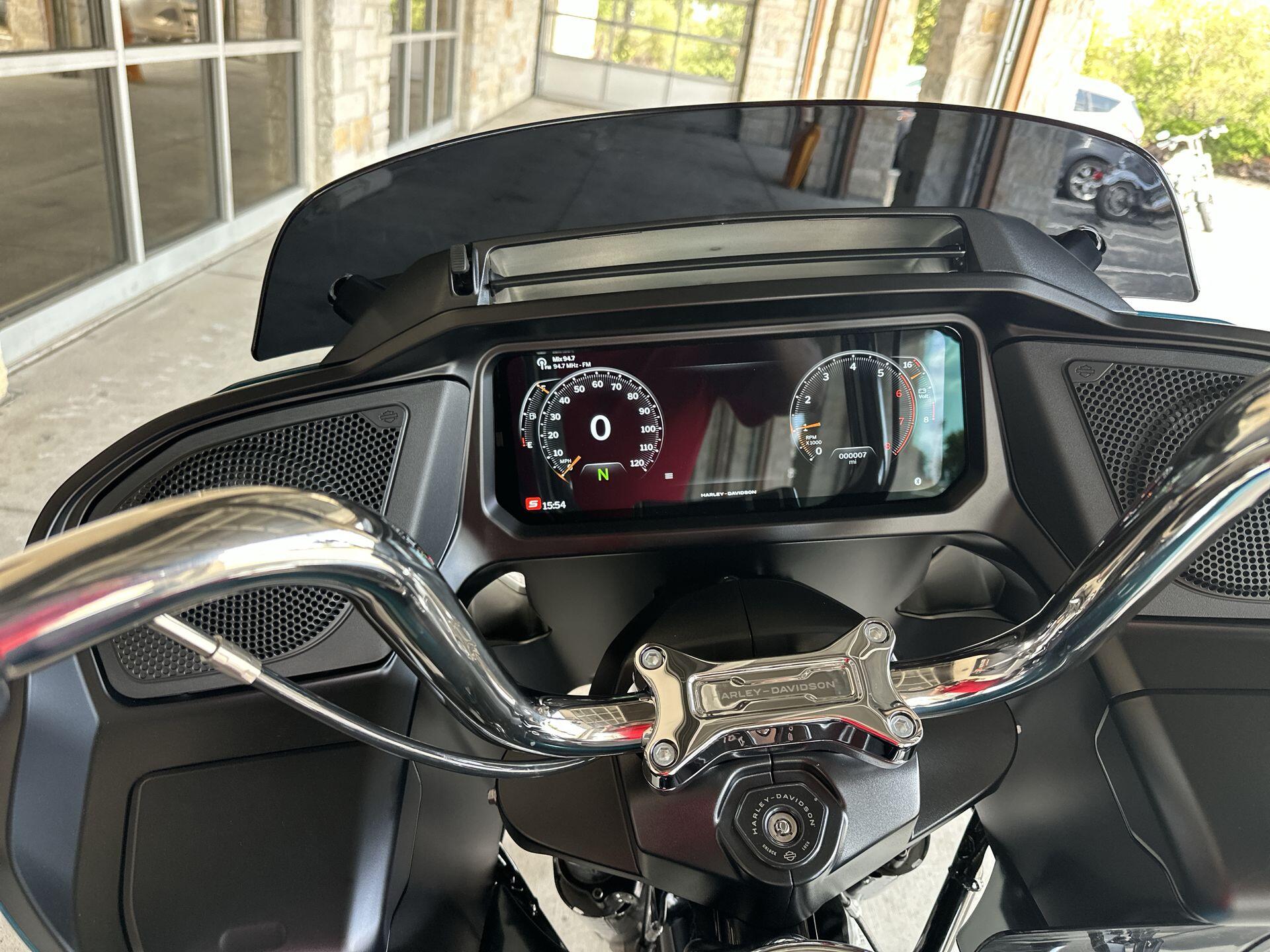 2026 Harley-Davidson® Road Glide® FLTRX, photo 22