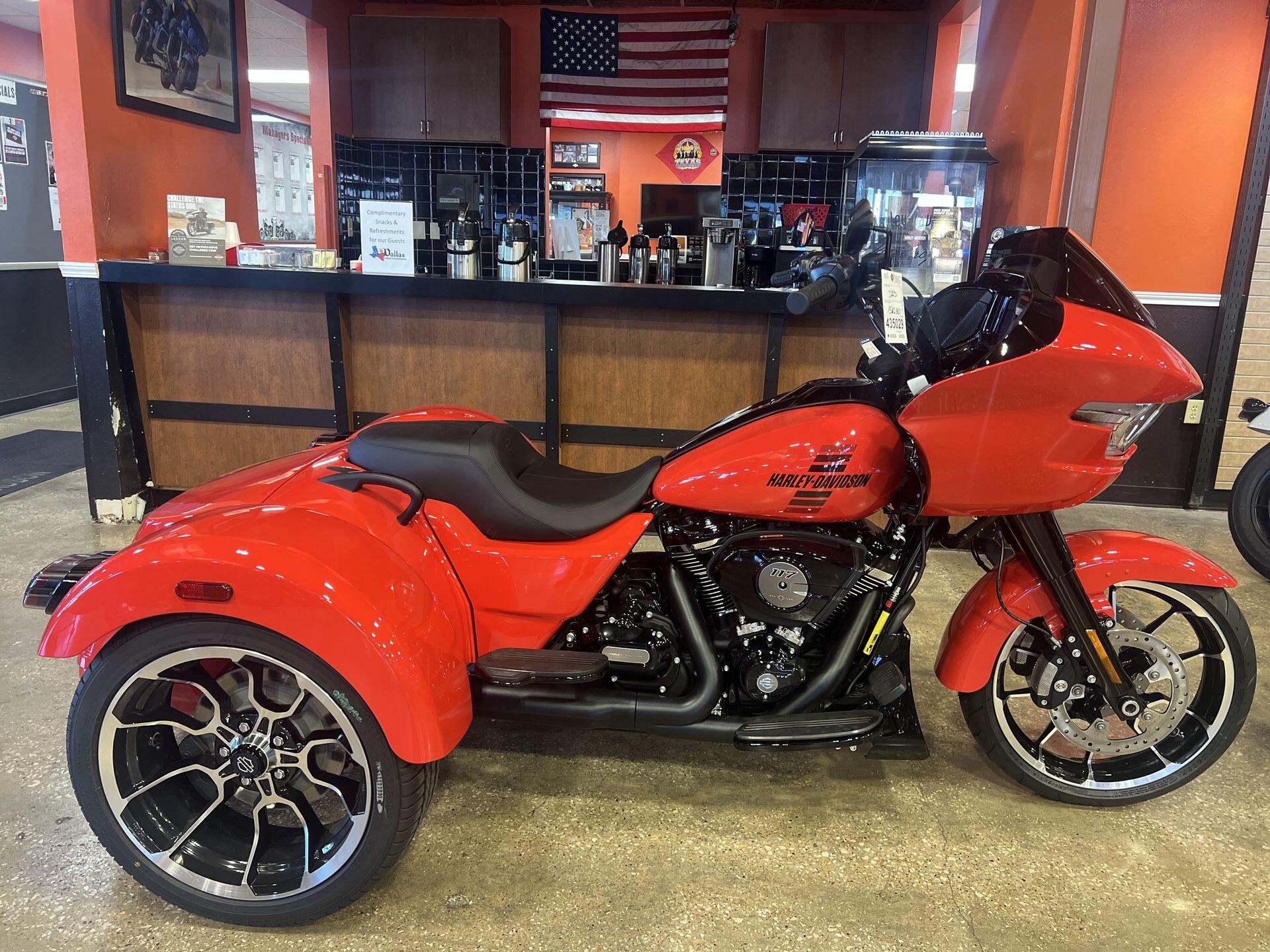 2026 Harley-Davidson® Road Glide 3 FLTRT