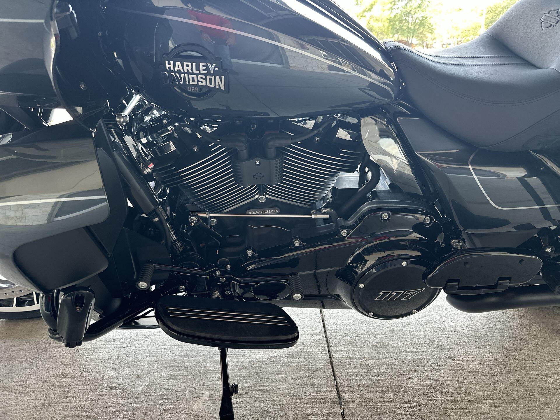 2026 Harley-Davidson® Road Glide Limited FLTRXL, photo 12