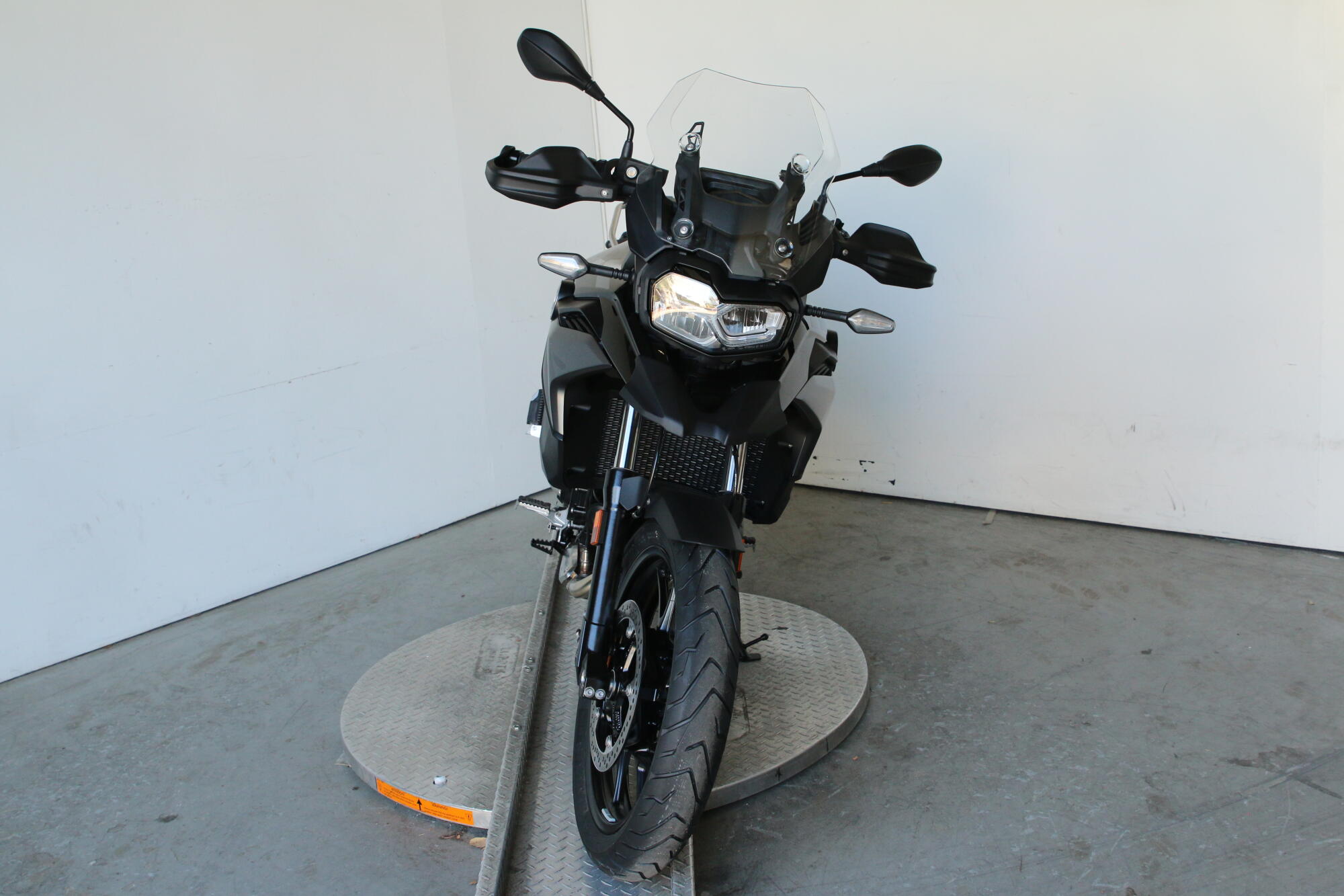 2026 BMW Motorrad F 800 GS, photo 4