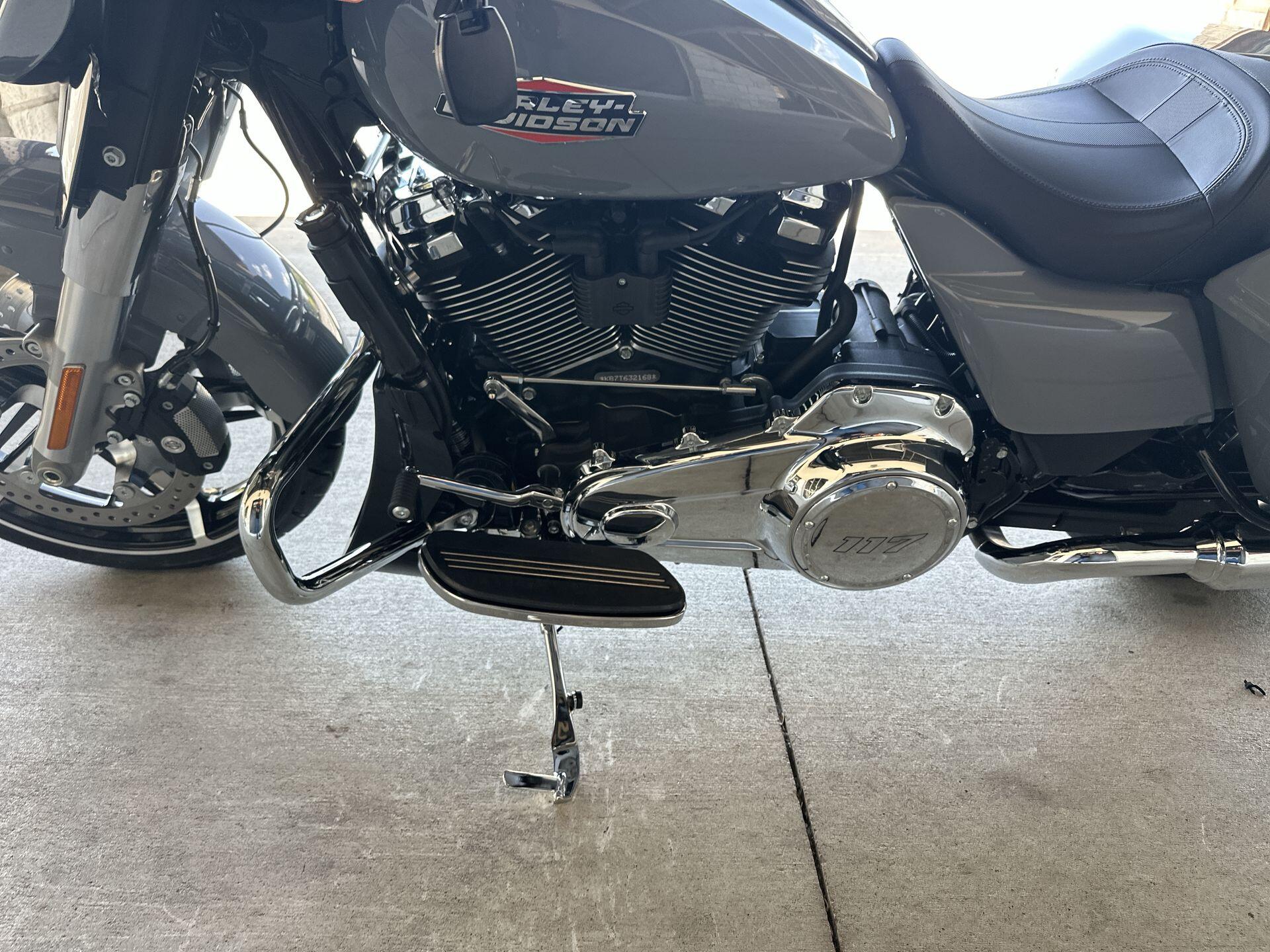 2026 Harley-Davidson® Street Glide® FLHX, photo 12