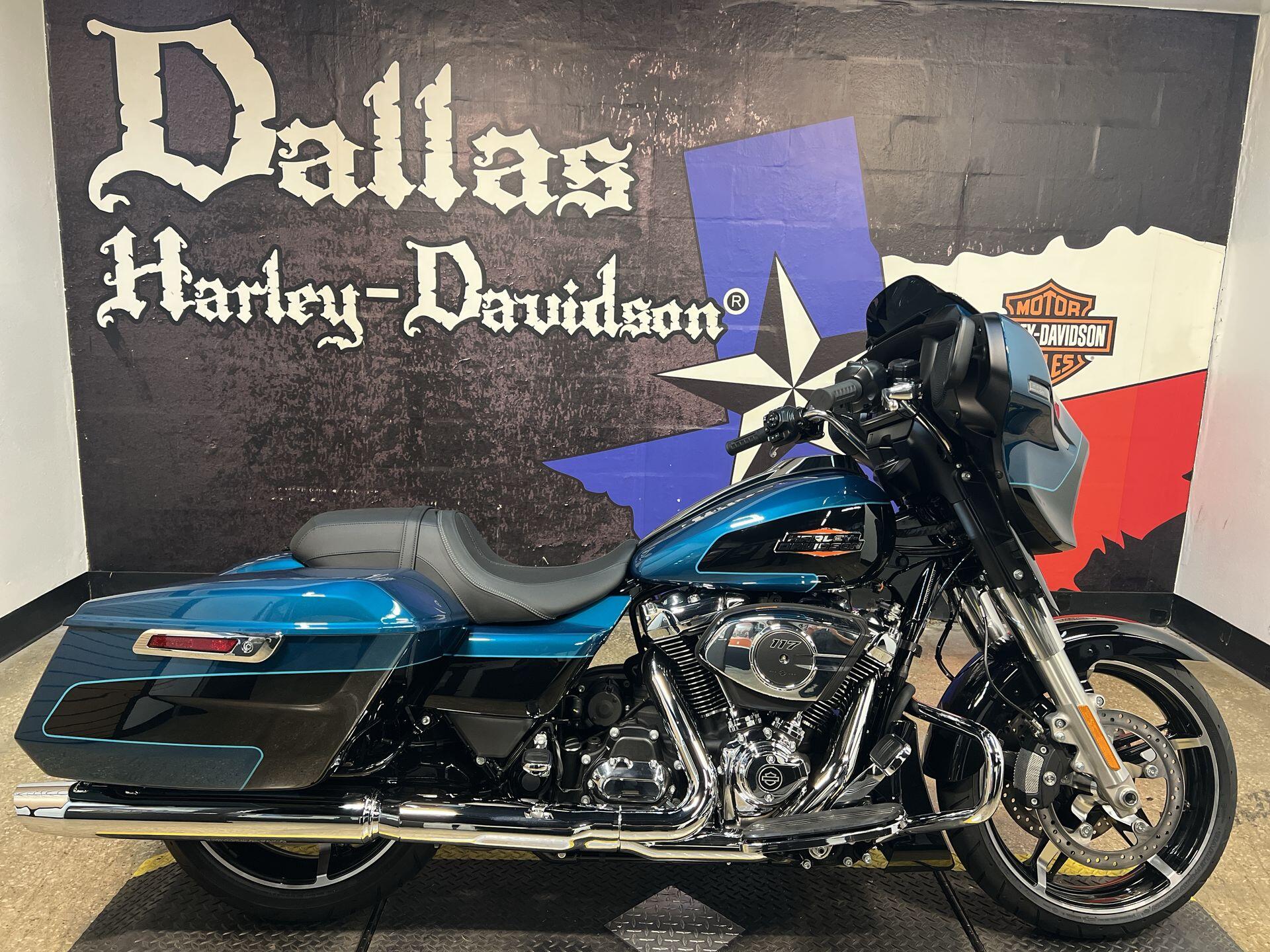 2026 Harley-Davidson® Street Glide® FLHX