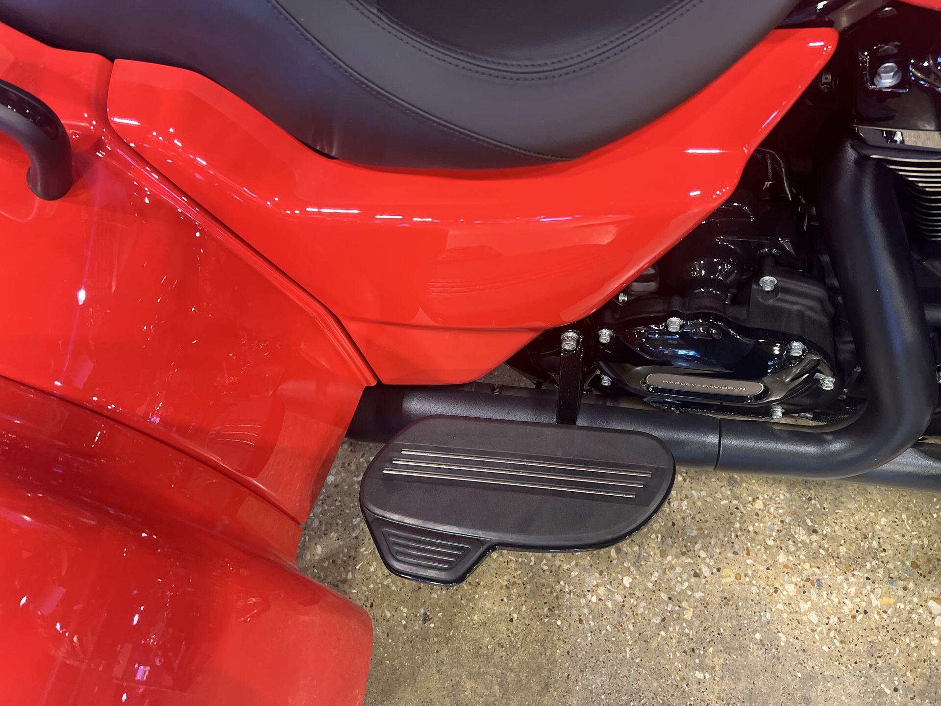 2026 Harley-Davidson® Road Glide 3 FLTRT, photo 15