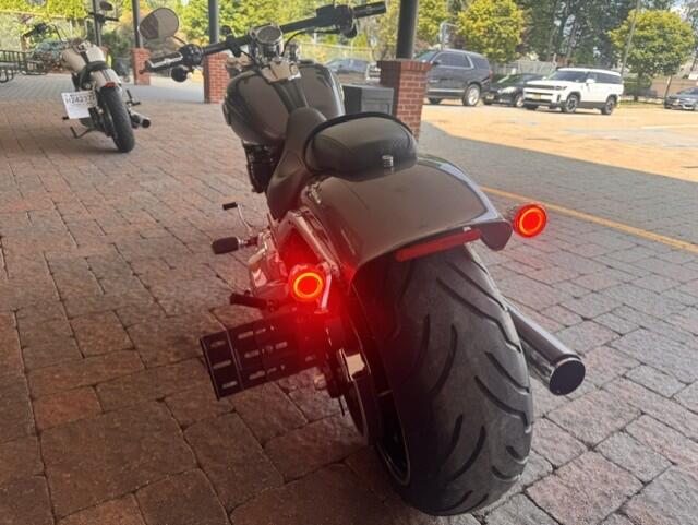 2015 Harley Davidson Breakout® FXSB, photo 6
