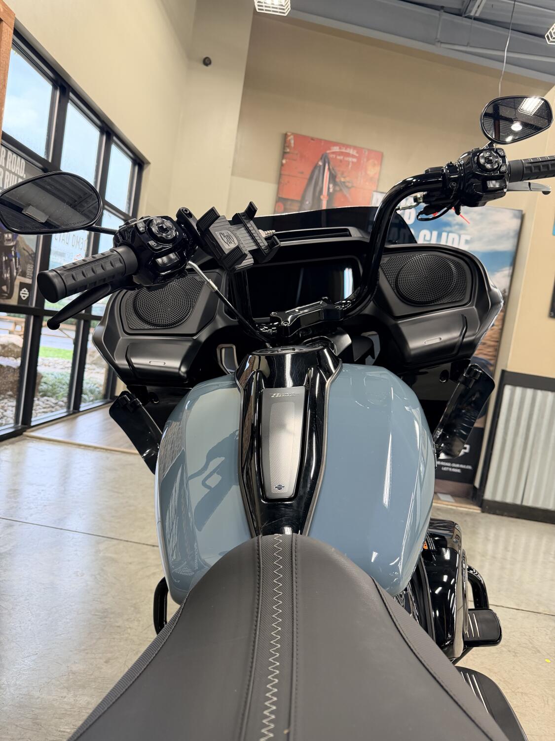 2024 Harley-Davidson® Road Glide® FLTRX, photo 4