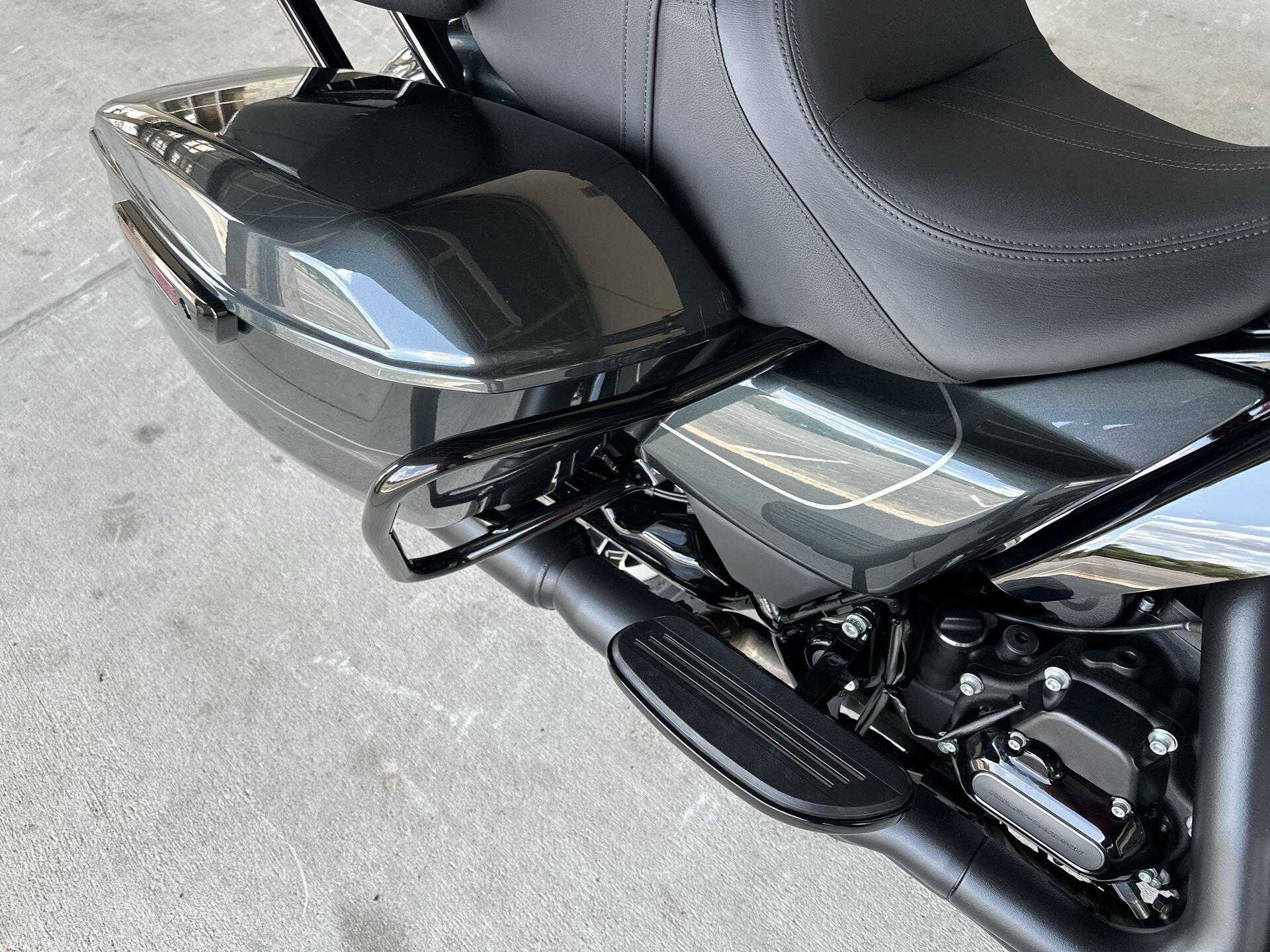 2026 Harley-Davidson® Road Glide Limited FLTRXL, photo 17