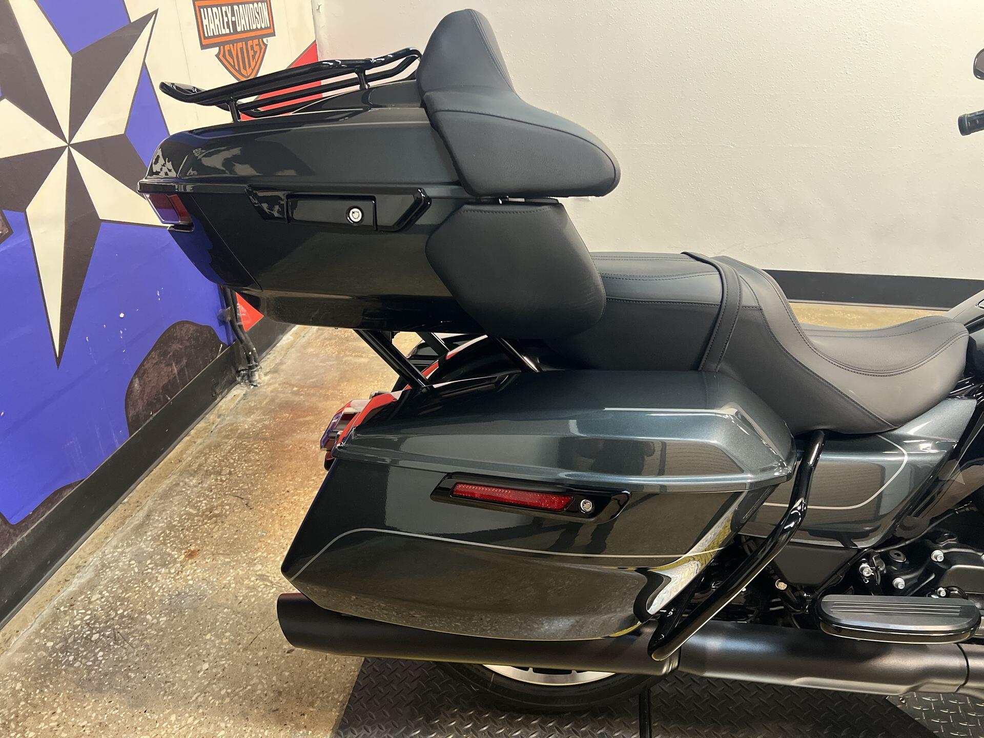 2026 Harley-Davidson® Road Glide Limited FLTRXL, photo 16