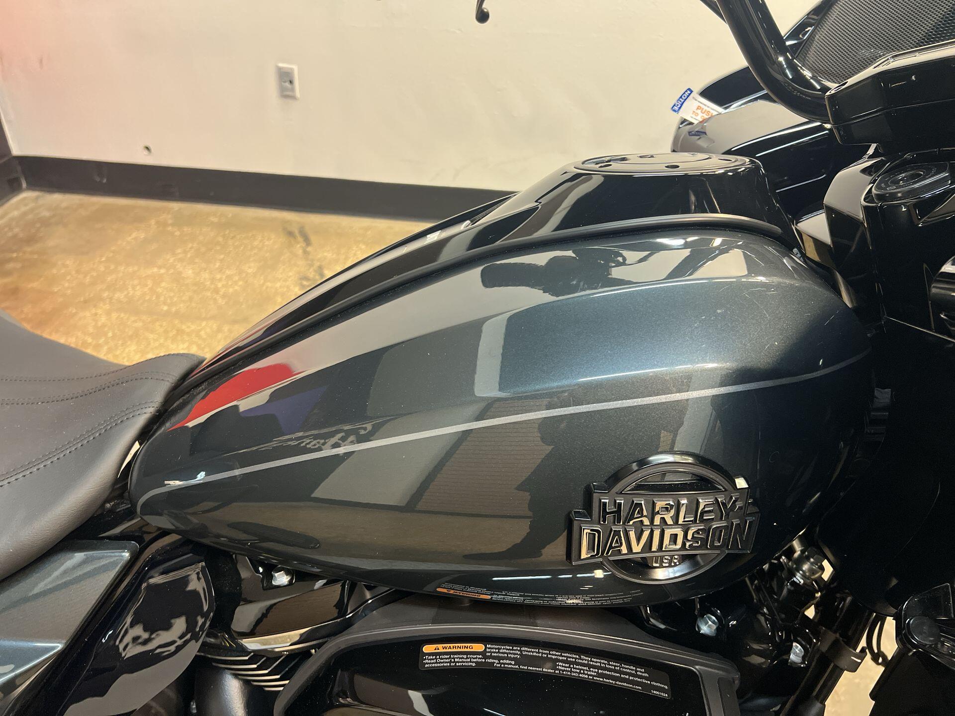 2026 Harley-Davidson® Road Glide Limited FLTRXL, photo 13
