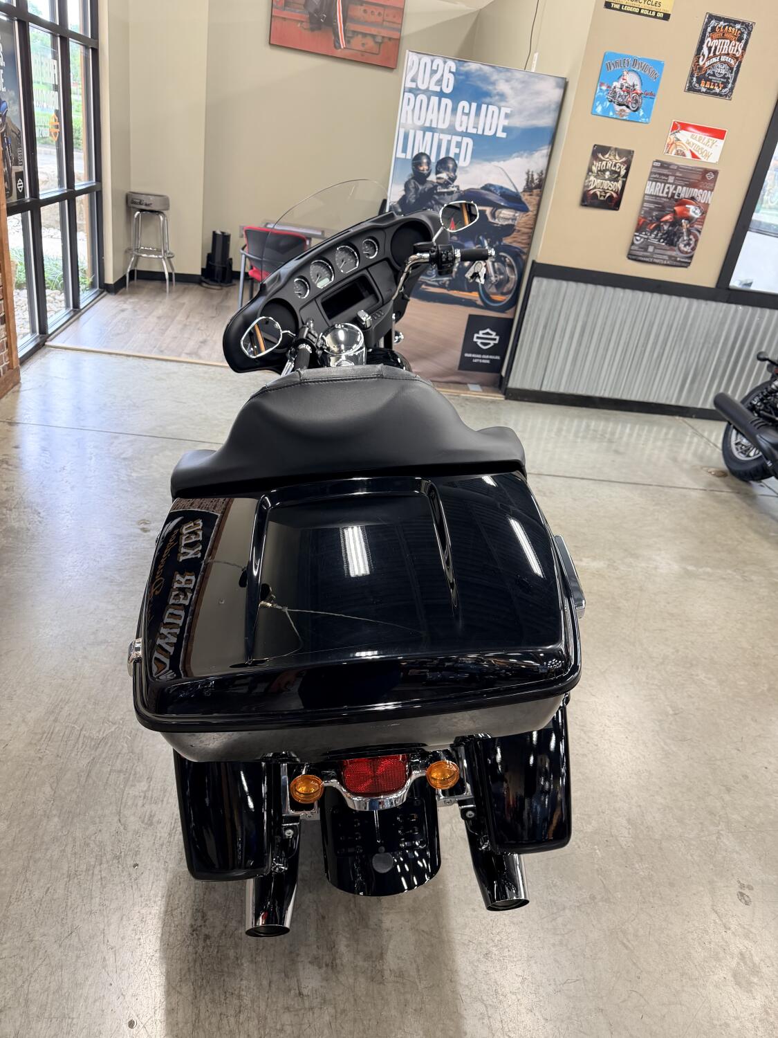 2021 Harley-Davidson® Electra Glide® Standard FLHT, photo 9