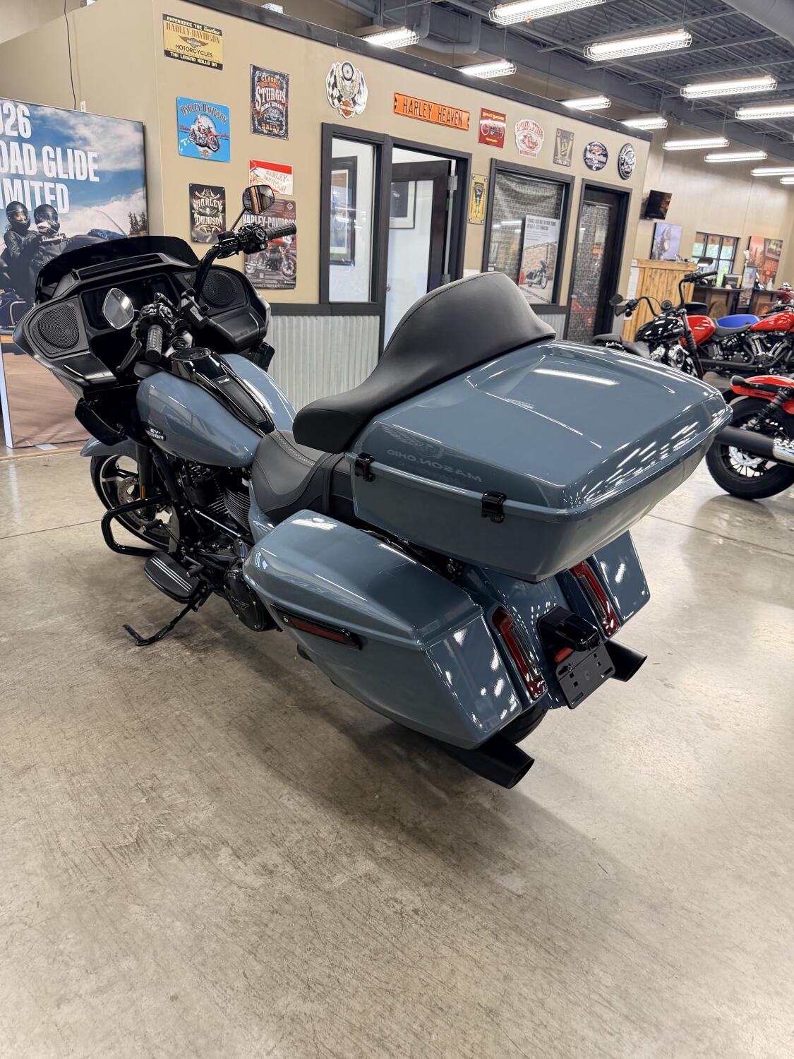 2024 Harley-Davidson® Road Glide® FLTRX, photo 10