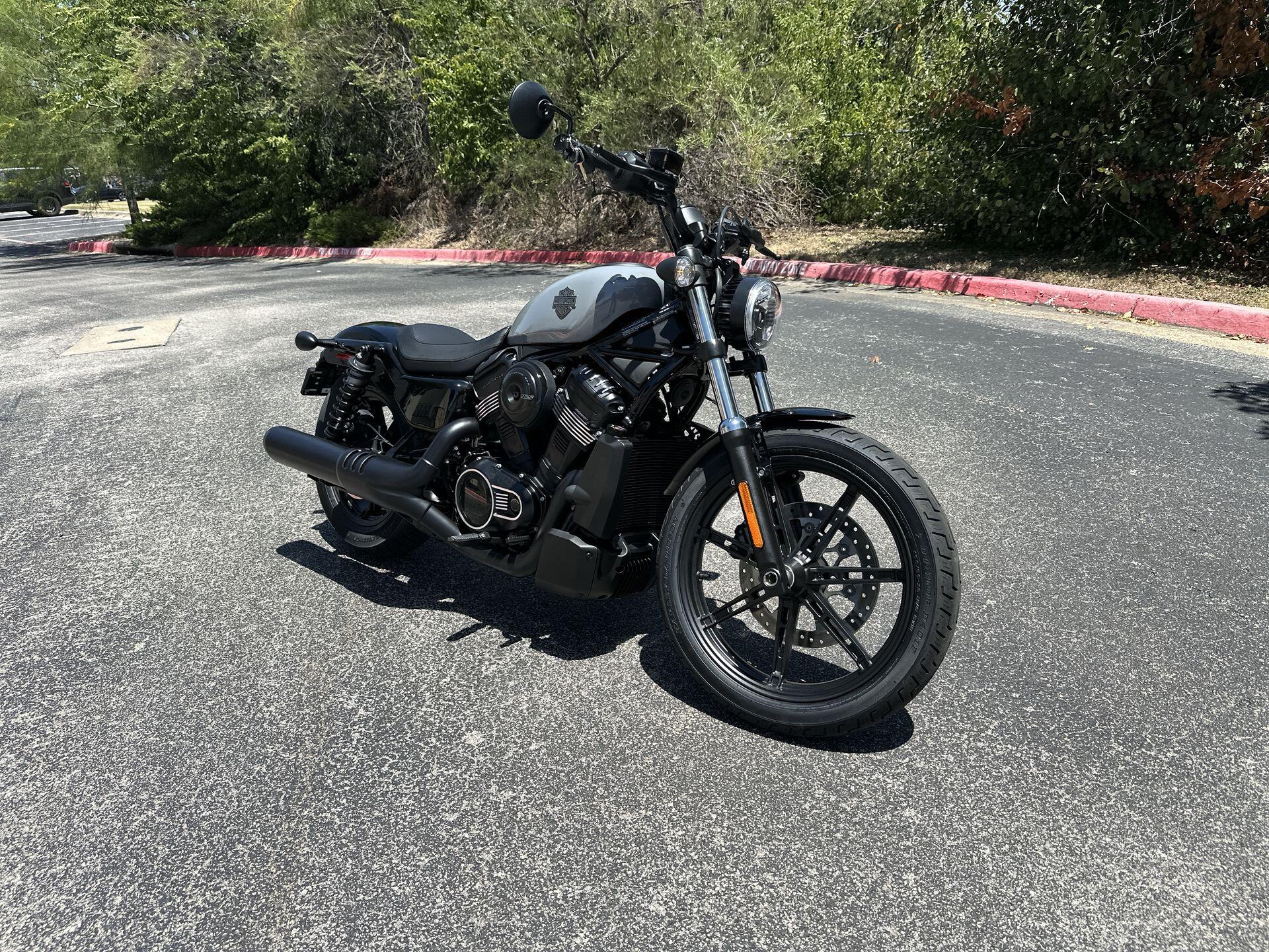 2026 Harley-Davidson® Nightster® RH975, photo 3