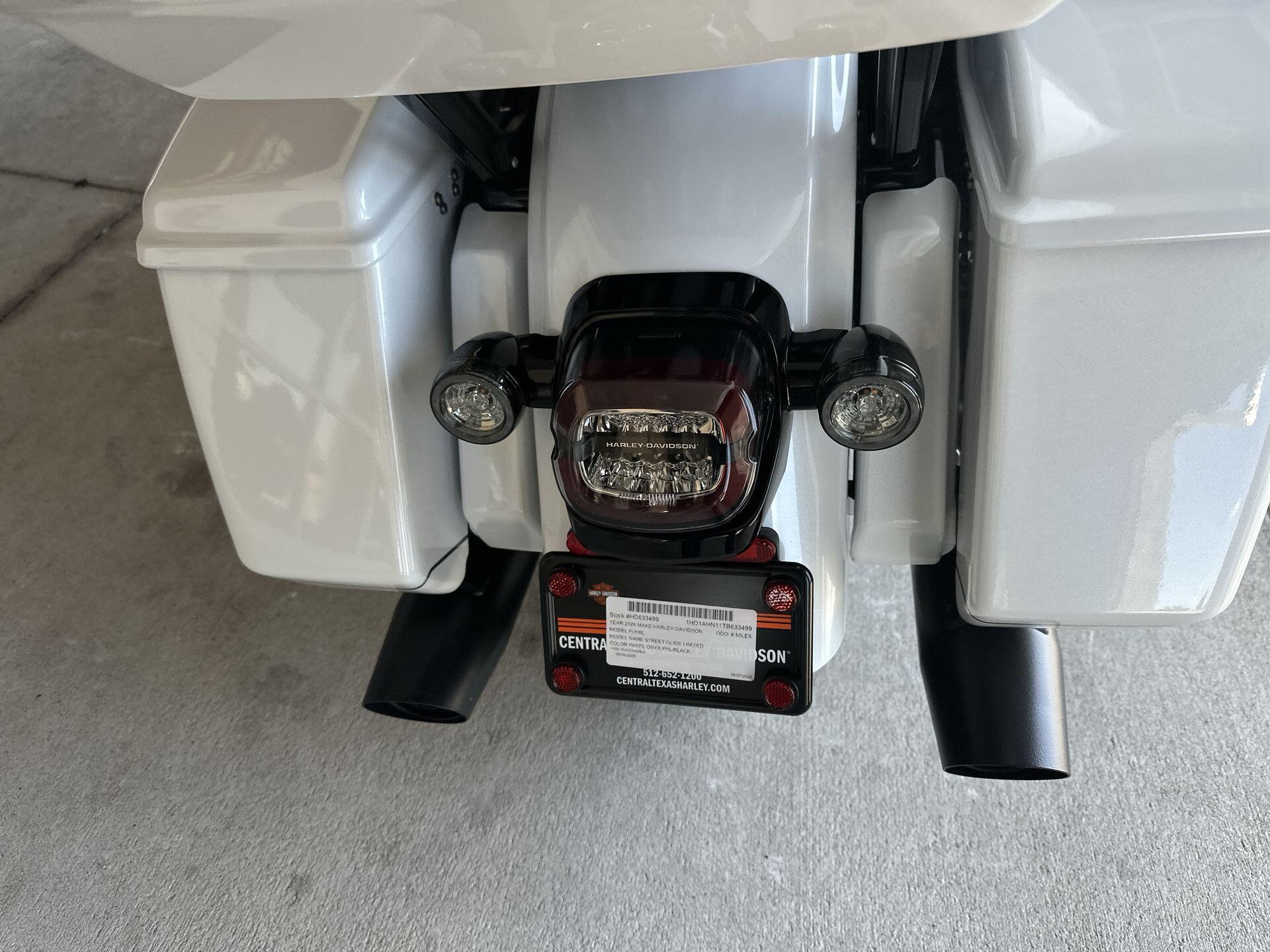 2026 Harley-Davidson® Street Glide Limited FLHXL, photo 15