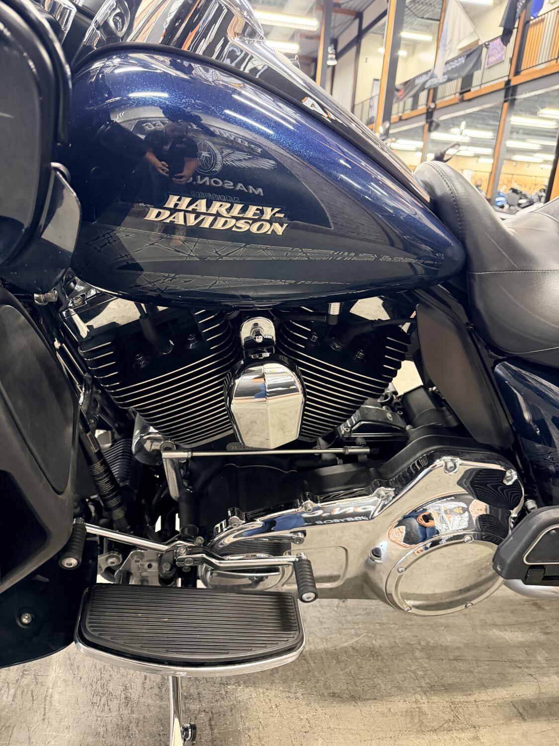 2016 Harley-Davidson® Road Glide® Ultra FLTRU, photo 12