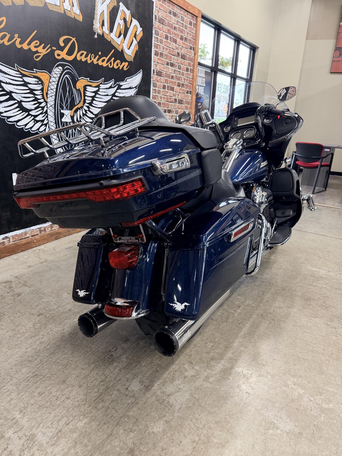 2016 Harley-Davidson® Road Glide® Ultra FLTRU, photo 8