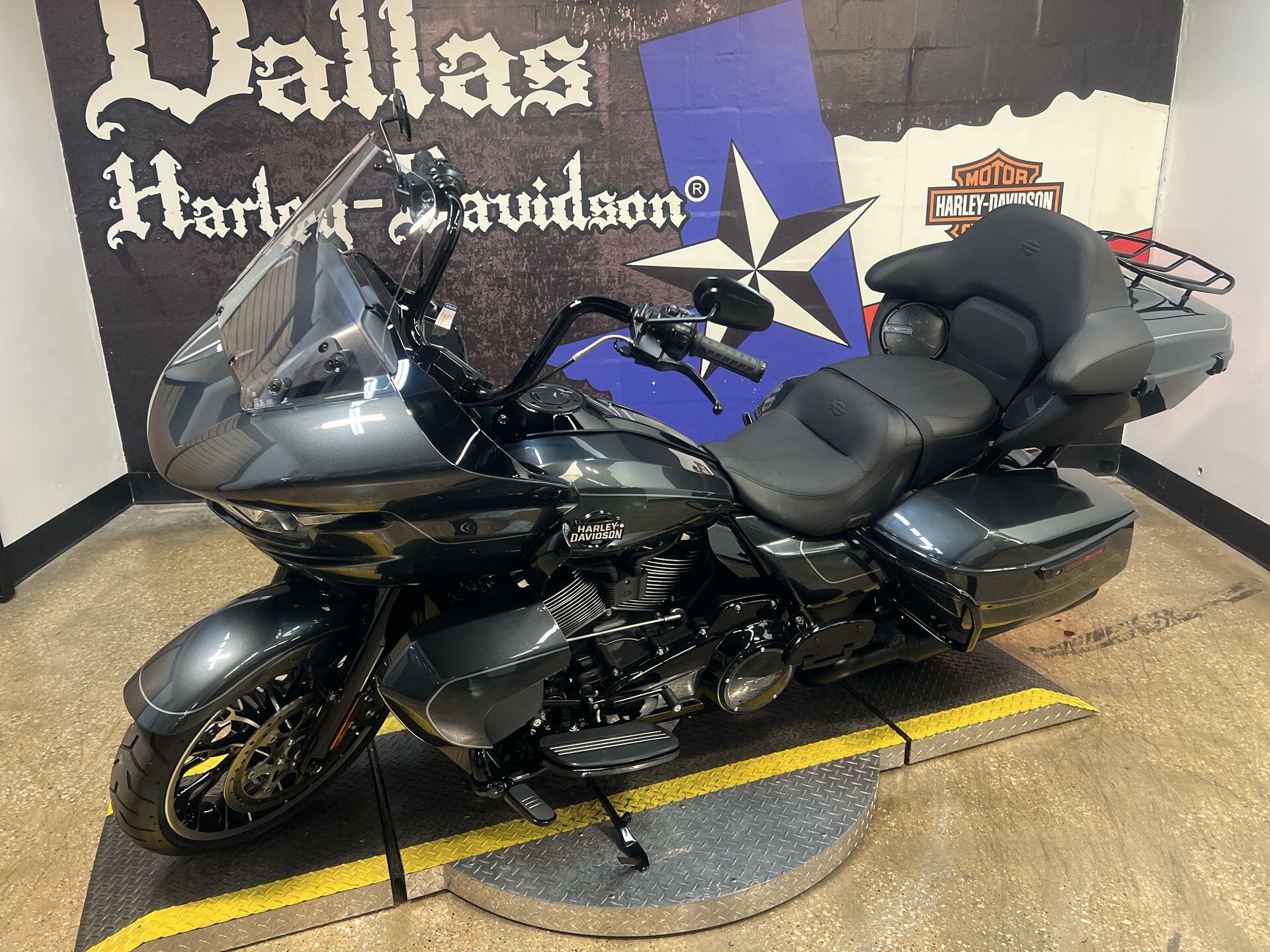 2026 Harley-Davidson® Road Glide Limited FLTRXL, photo 4