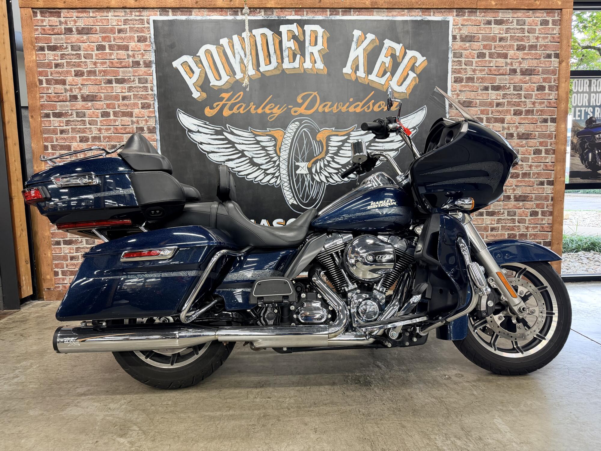 2016 Harley-Davidson® Road Glide® Ultra FLTRU