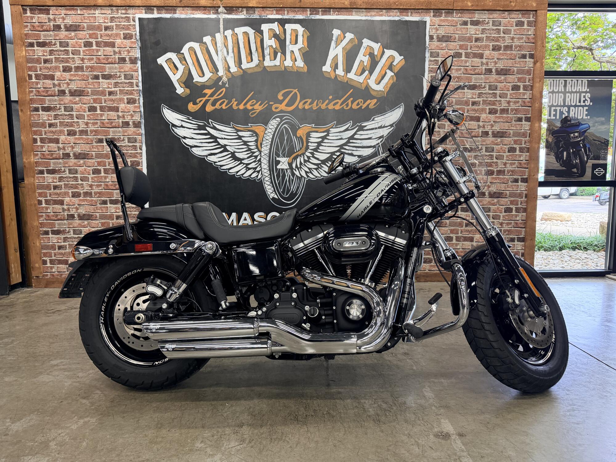 2017 Harley-Davidson® Fat Bob® FXDF
