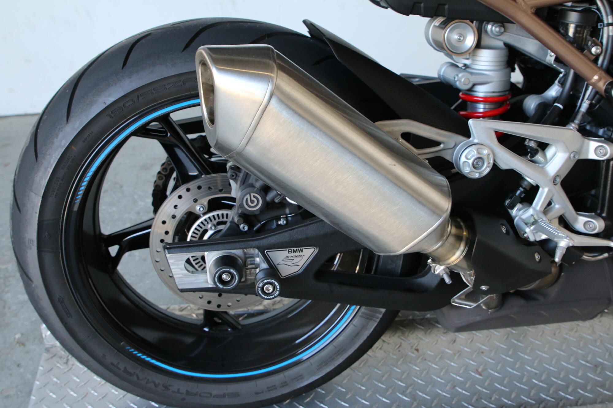 2024 BMW Motorrad S 1000 R, photo 10