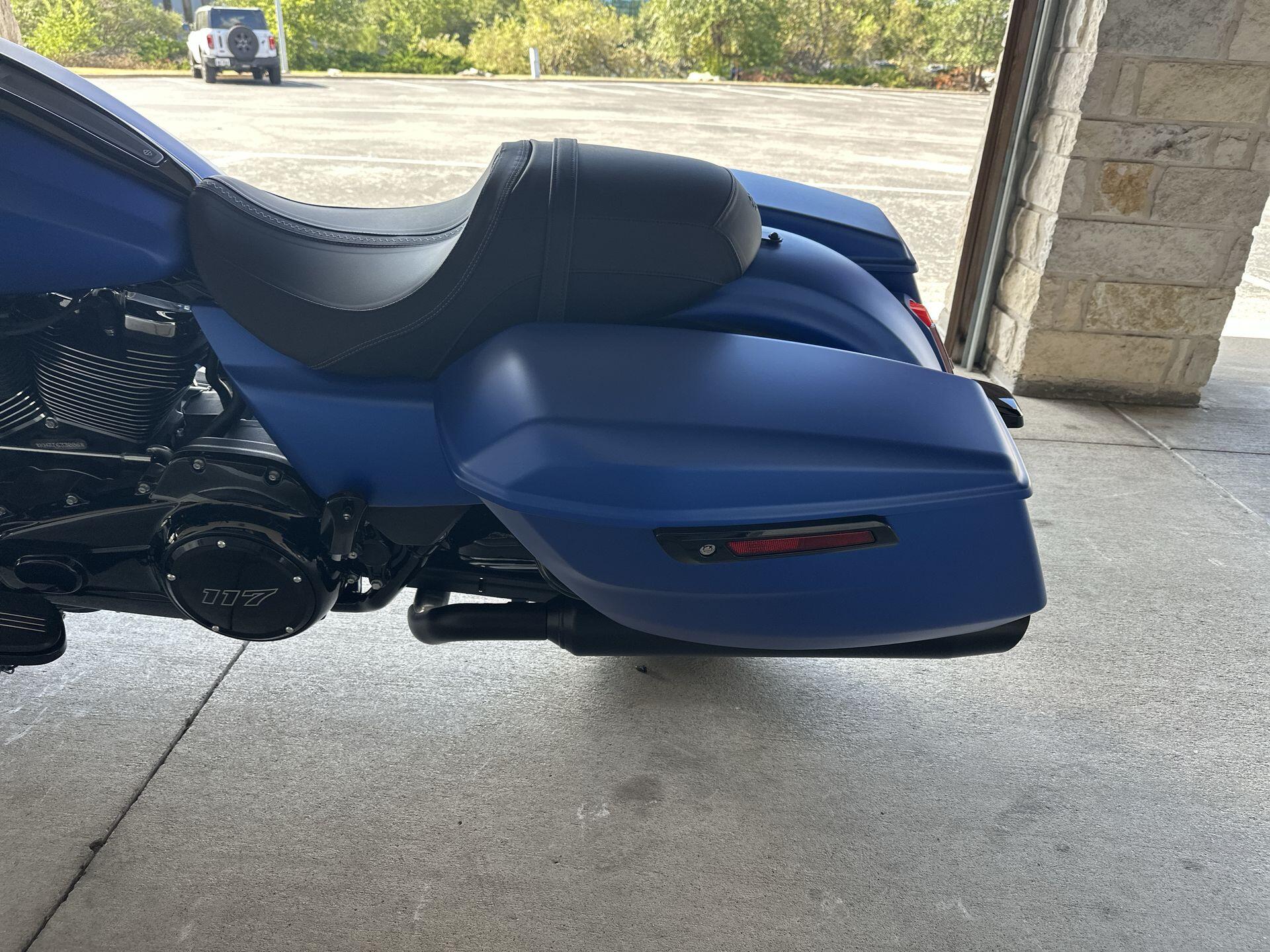 2026 Harley-Davidson® Road Glide® FLTRX, photo 19