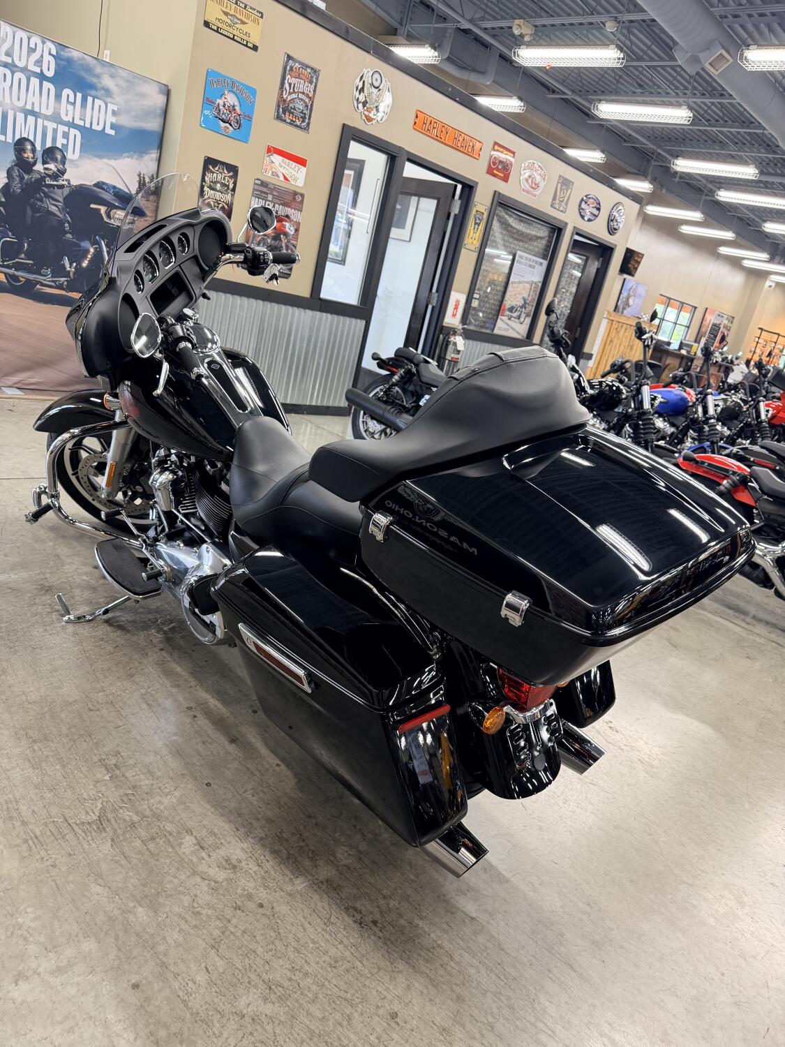 2021 Harley-Davidson® Electra Glide® Standard FLHT, photo 10