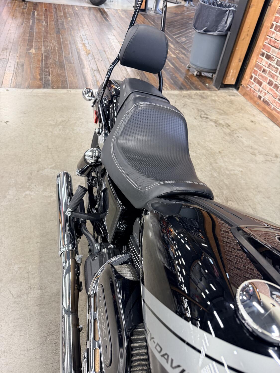 2017 Harley-Davidson® Fat Bob® FXDF, photo 7