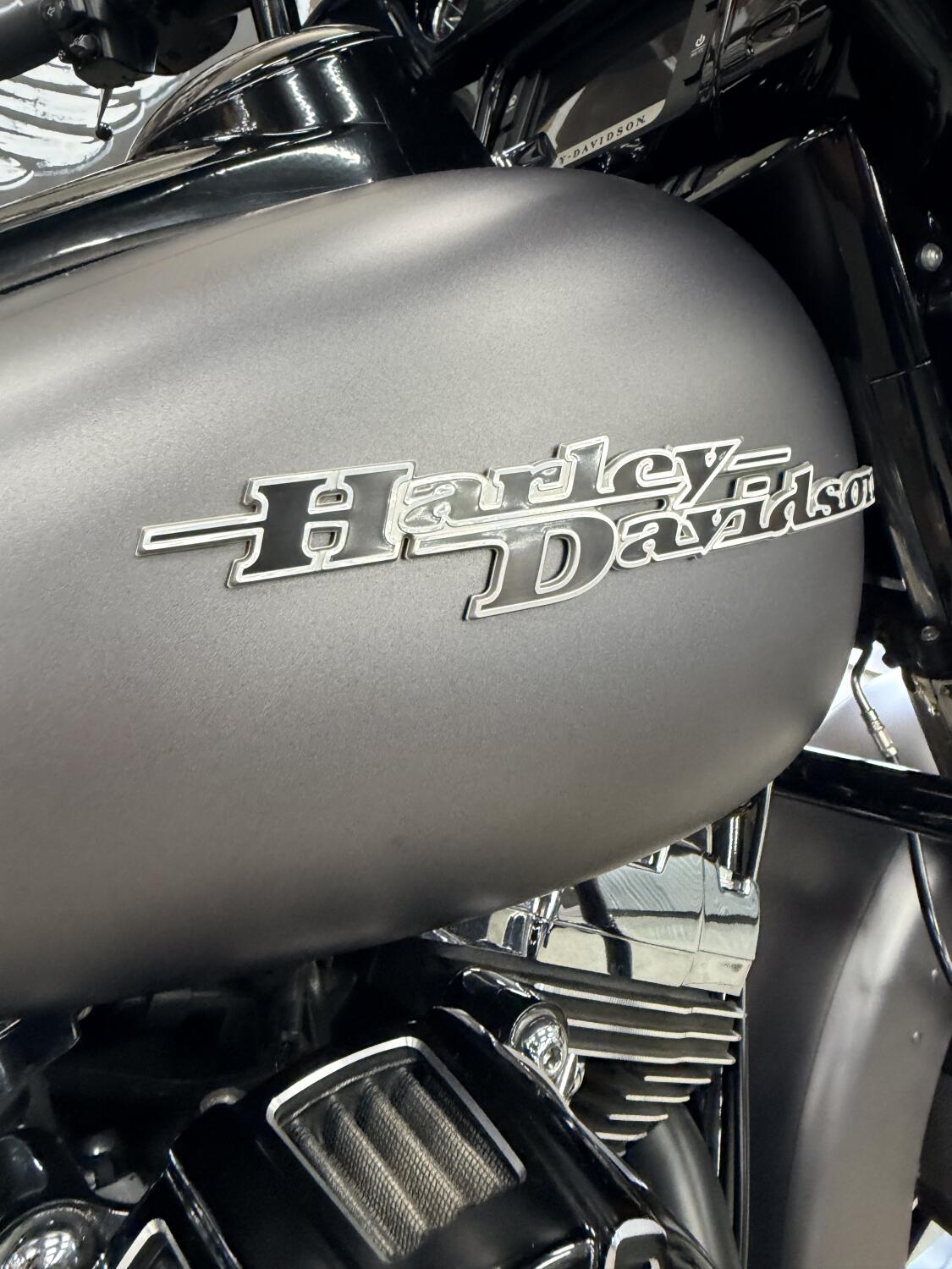 2016 Harley-Davidson® Street Glide® Special FLHXS, photo 3