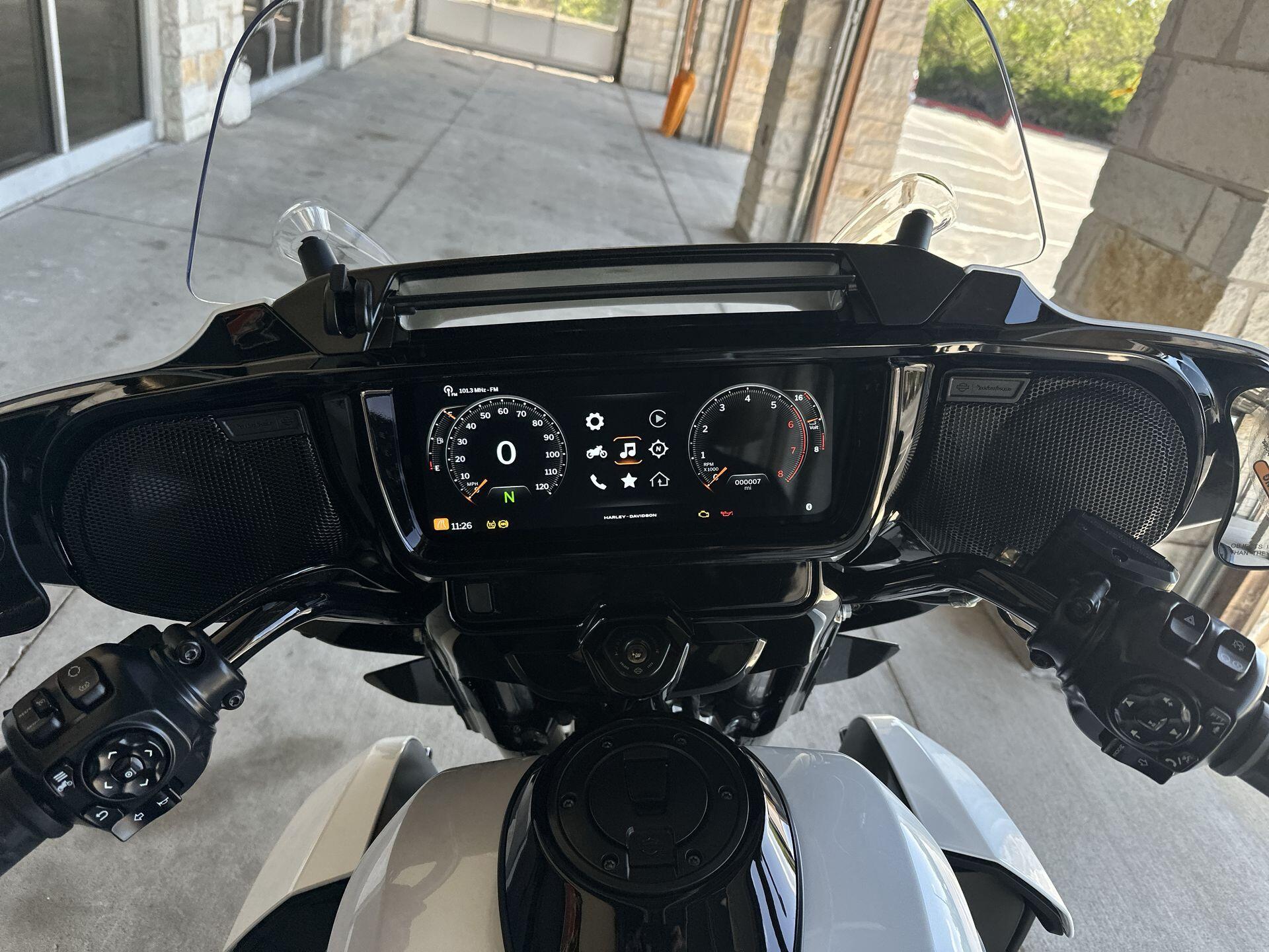 2026 Harley-Davidson® Street Glide Limited FLHXL, photo 22