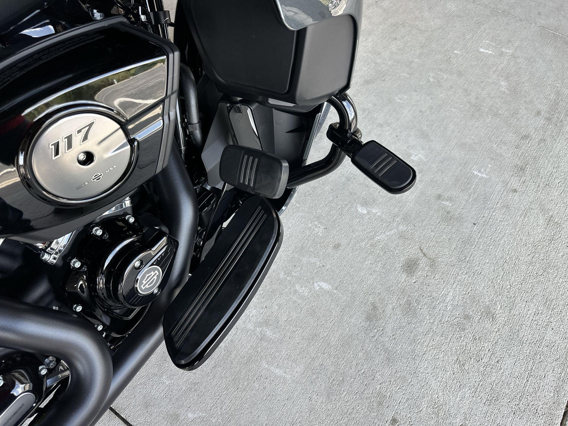2026 Harley-Davidson® Road Glide Limited FLTRXL, photo 16