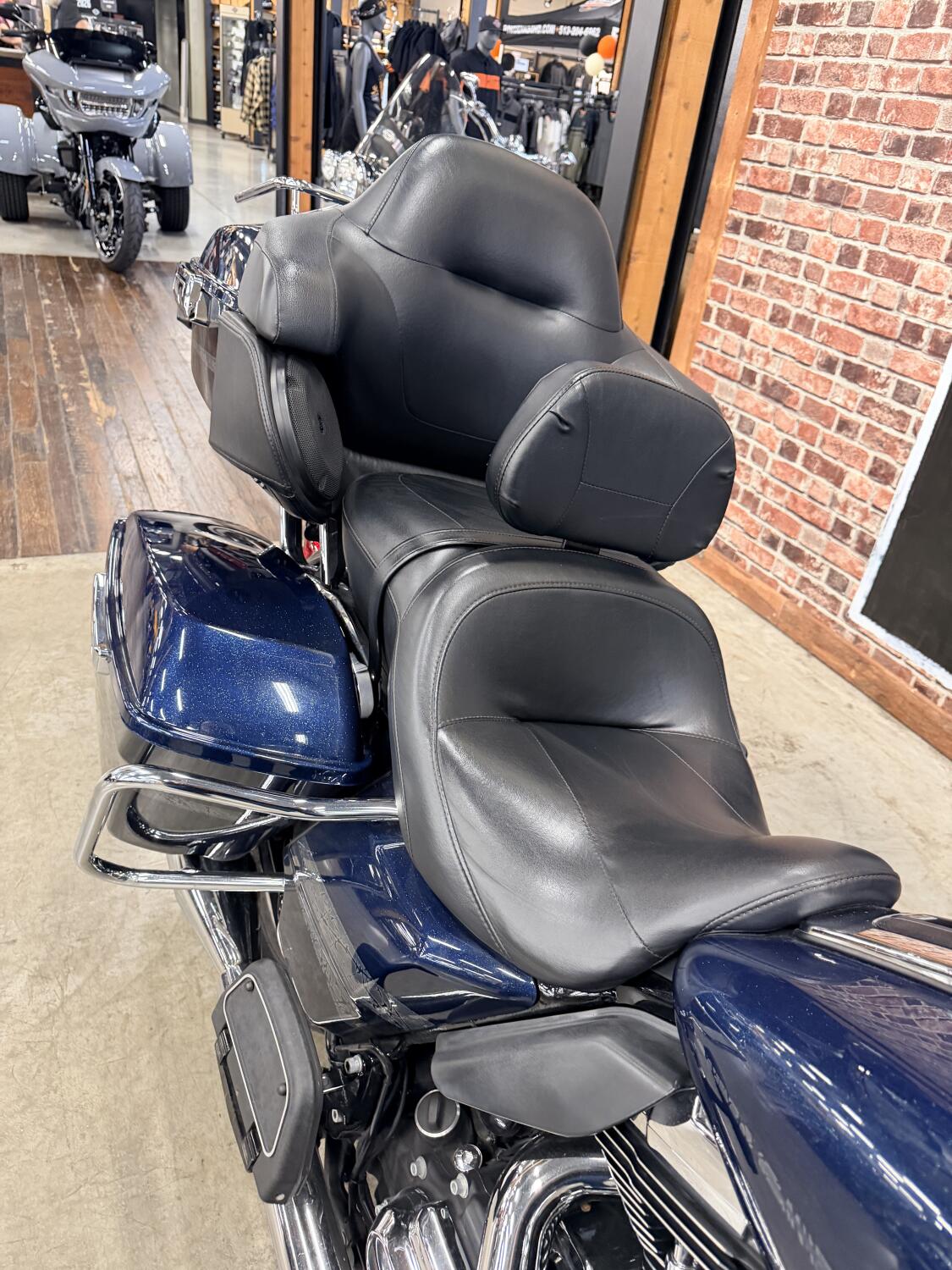 2016 Harley-Davidson® Road Glide® Ultra FLTRU, photo 7