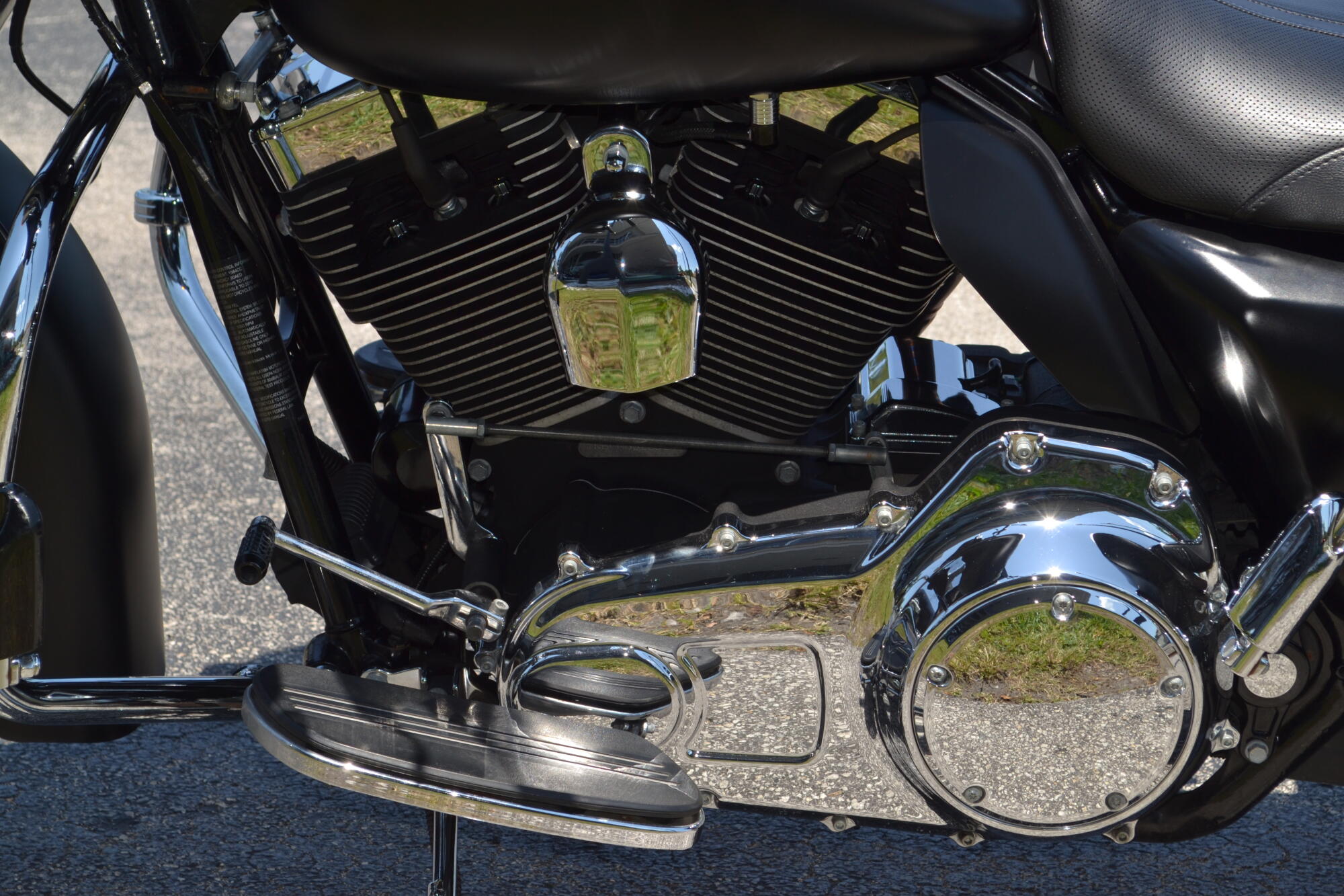2010 Harley-Davidson® Street Glide® - FLHX, photo 18