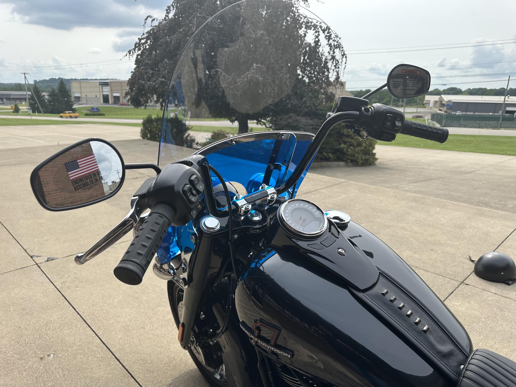 2026 Harley-Davidson Liberty Edition Heritage Classic FLHC, photo 11