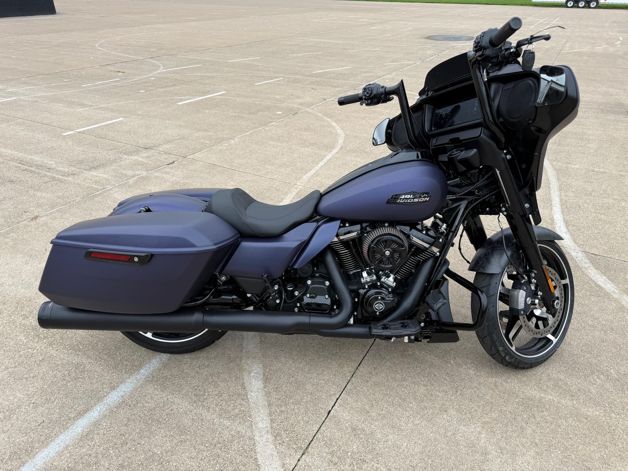 2025 Harley-Davidson® Street Glide® Purple Abyss Denim - Black Finish