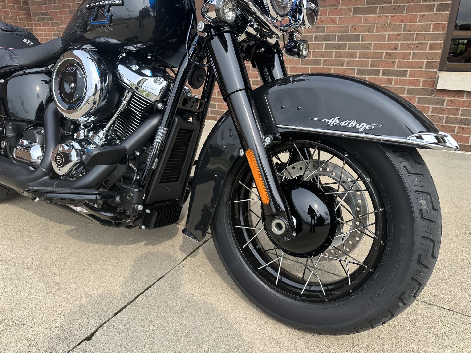 2026 Harley-Davidson Liberty Edition Heritage Classic FLHC, photo 8