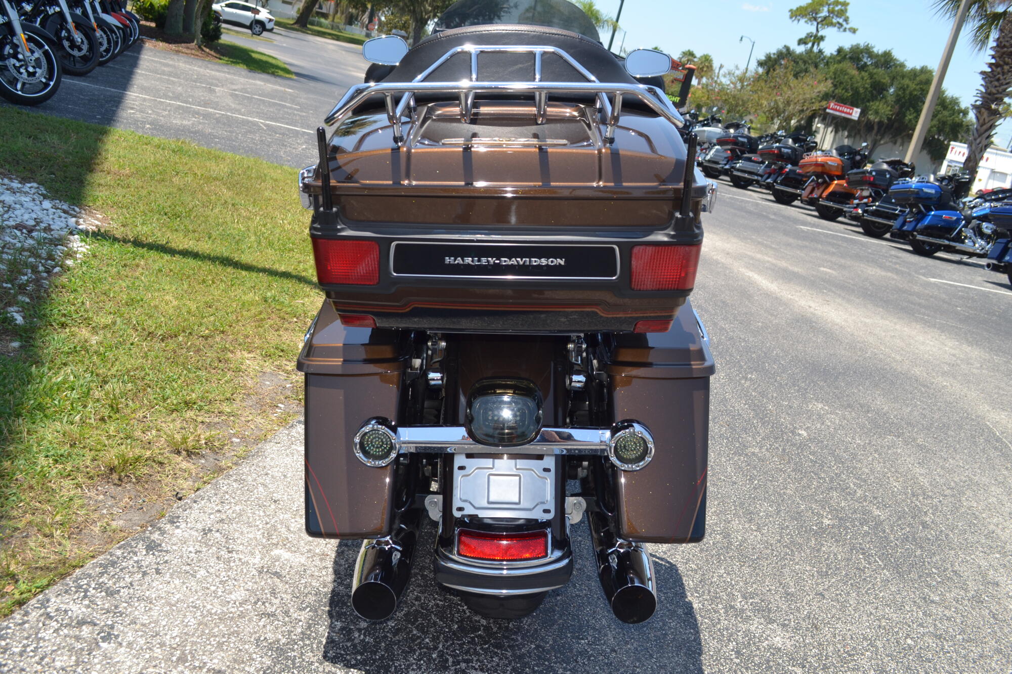 2013 Harley-Davidson® Electra Glide® Ultra Limited Anniversary Edition 110th - FLHTK, photo 9