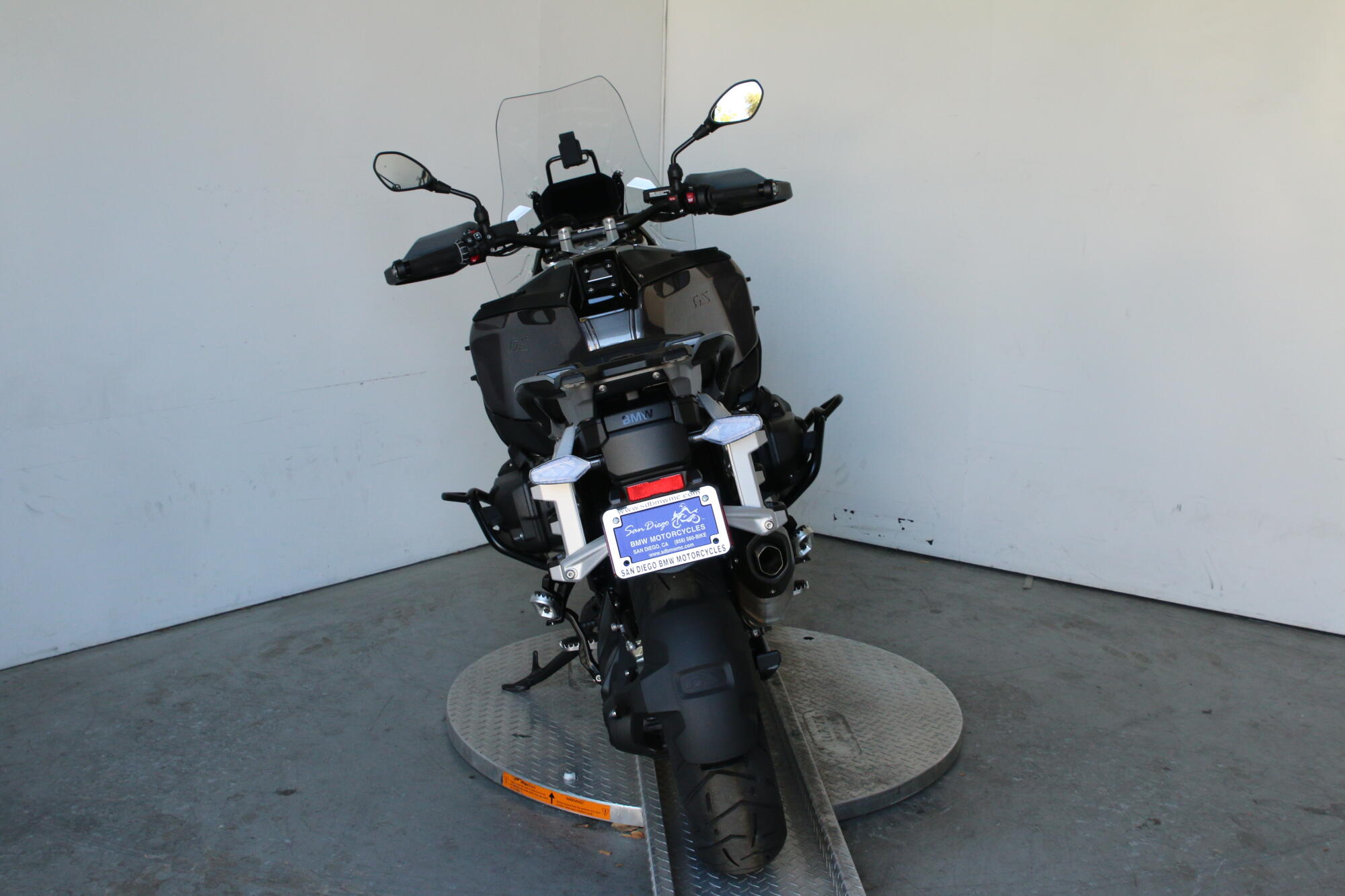 2026 BMW Motorrad R 1300 GS Adventure, photo 8