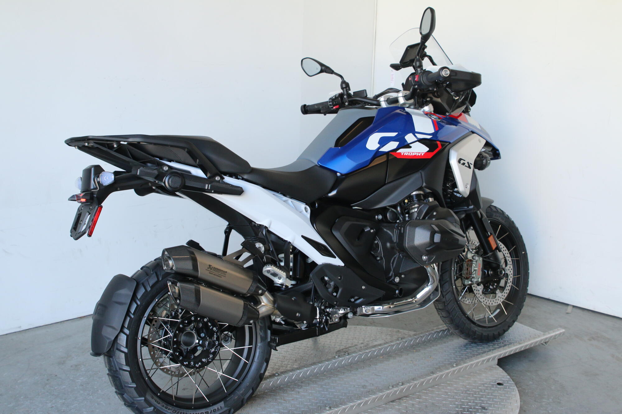 2025 BMW Motorrad R 1300 GS, photo 3