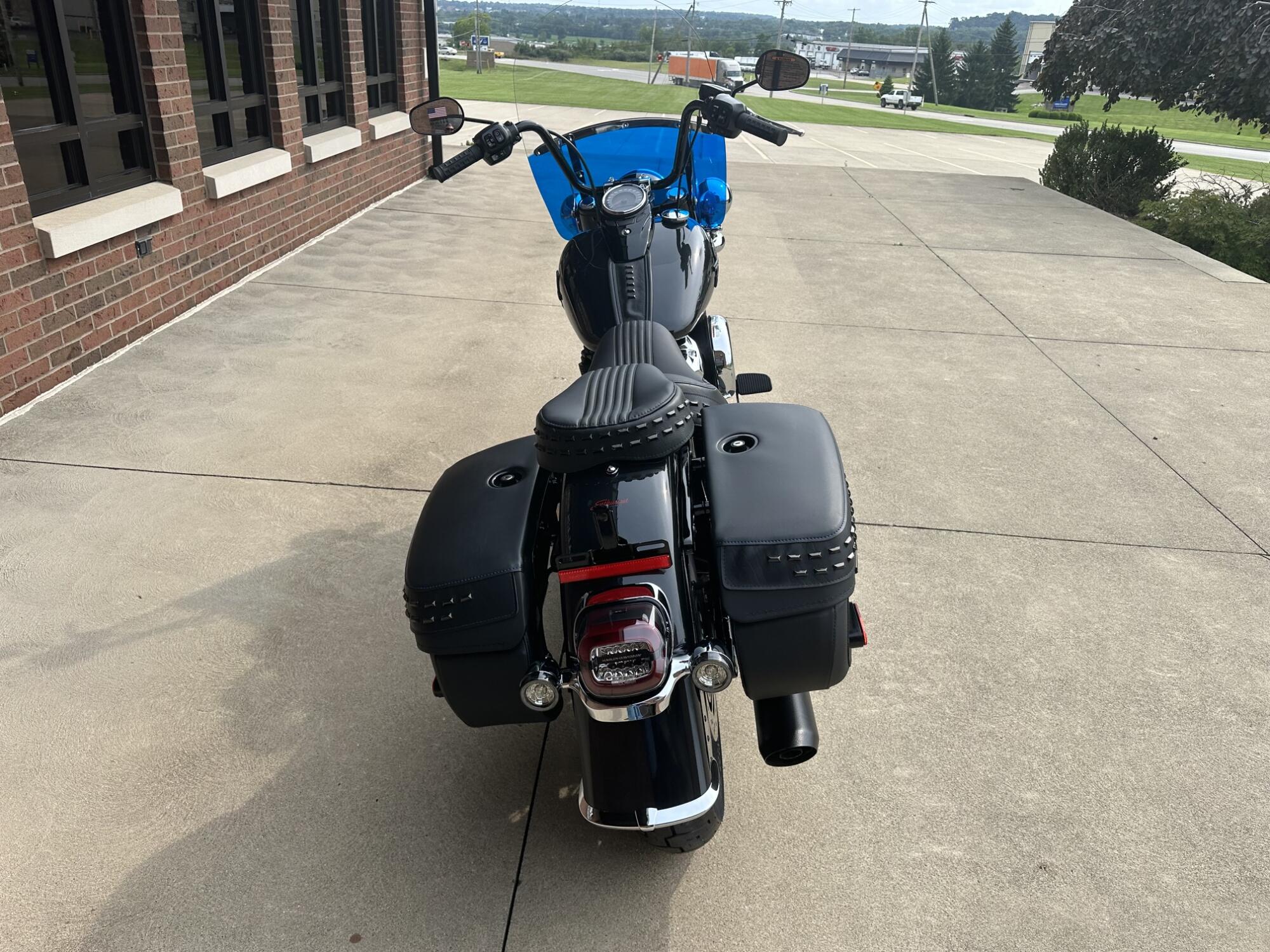 2026 Harley-Davidson Liberty Edition Heritage Classic FLHC, photo 15