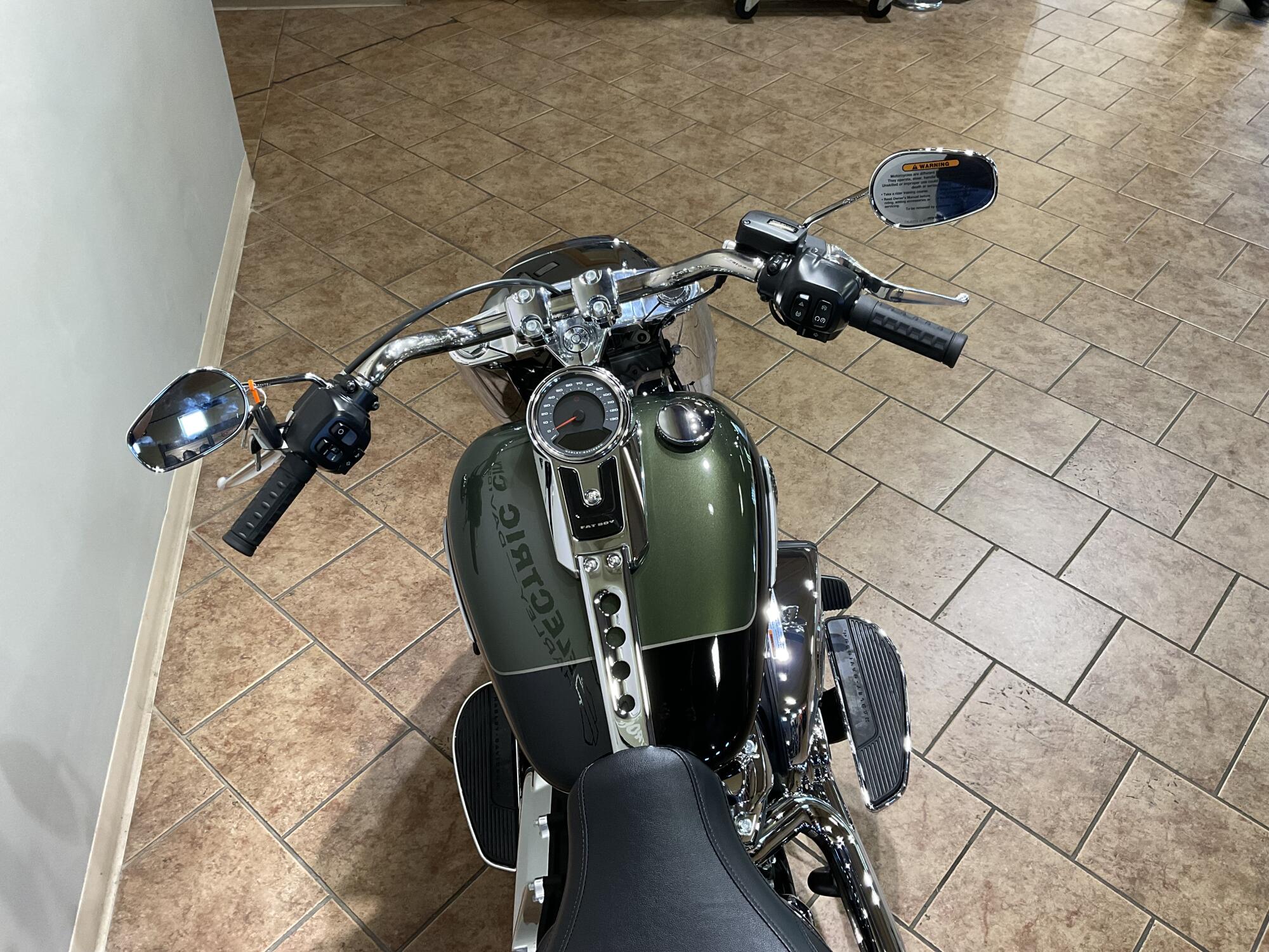 2026 Harley-Davidson® Fat Boy® Olive Steel Metallic / Vivid Black Chrome Trim FLFB, photo 7