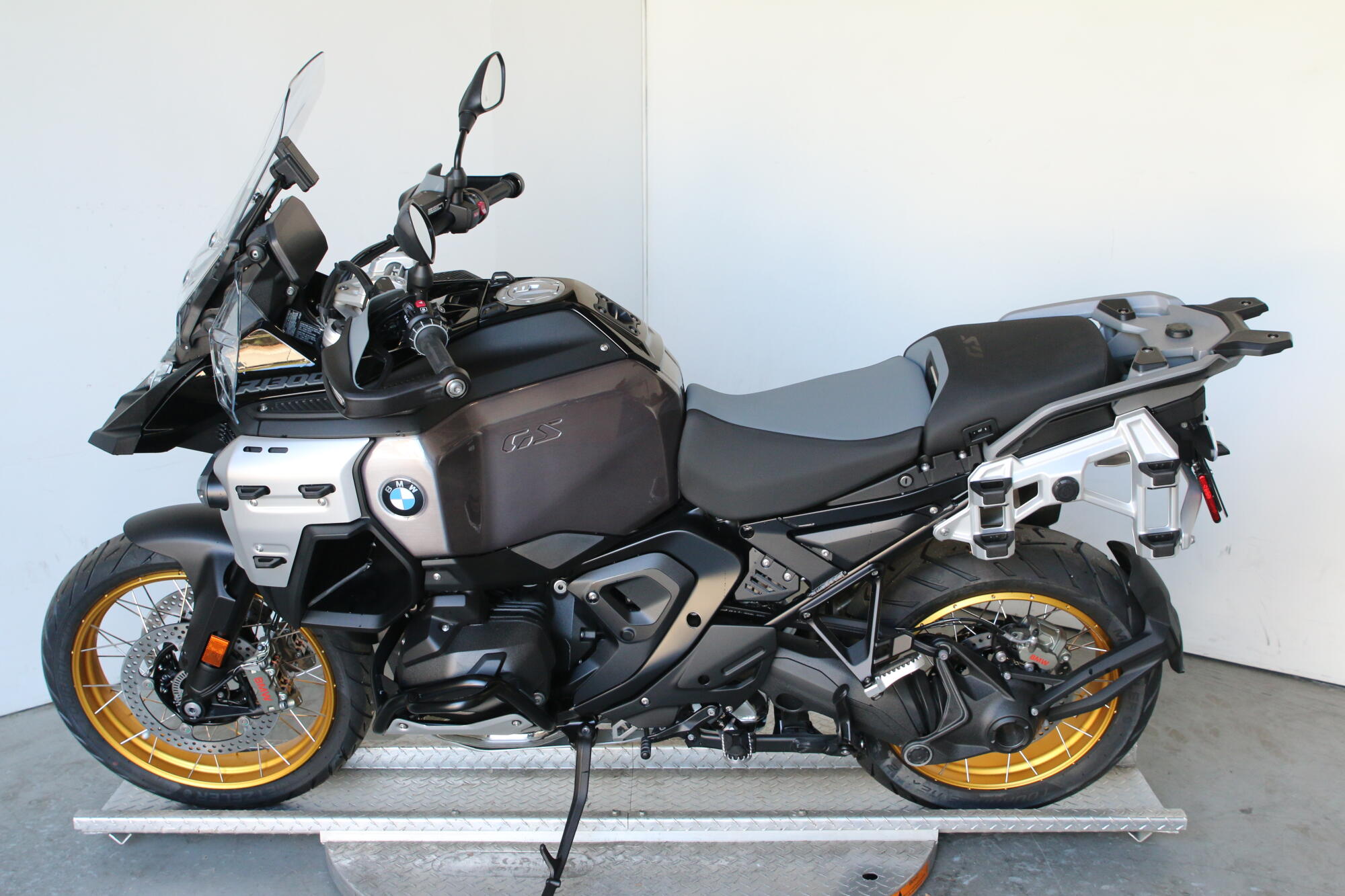 2026 BMW Motorrad R 1300 GS Adventure, photo 6