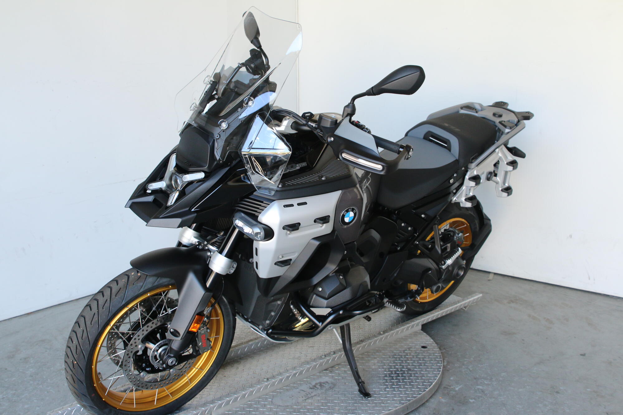 2026 BMW Motorrad R 1300 GS Adventure, photo 7