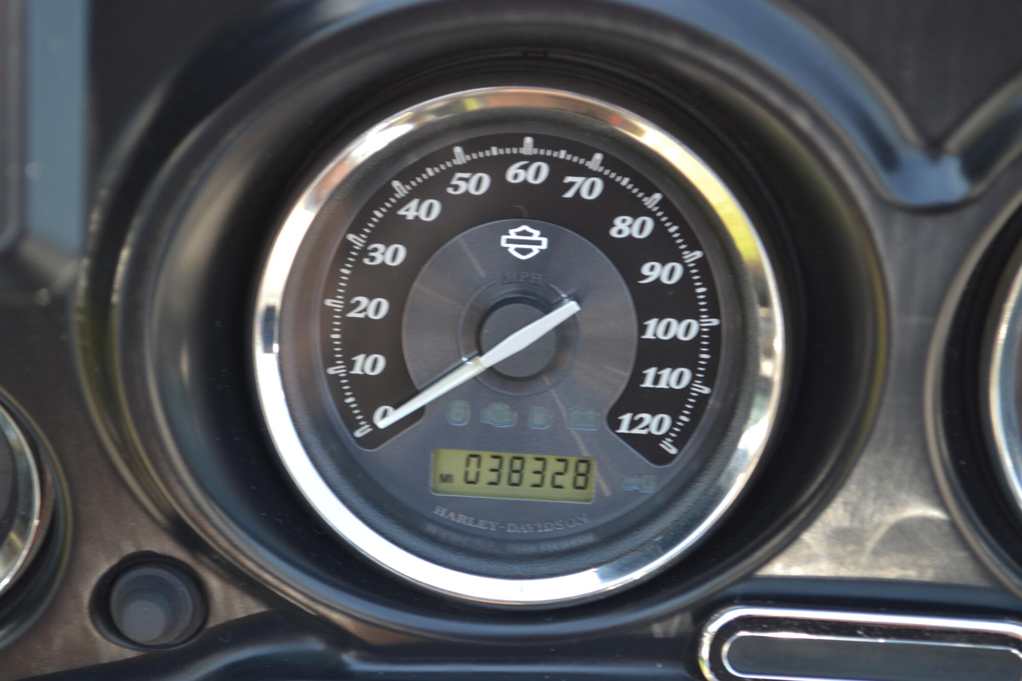 2013 Harley-Davidson® Electra Glide® Ultra Limited Anniversary Edition 110th - FLHTK, photo 12