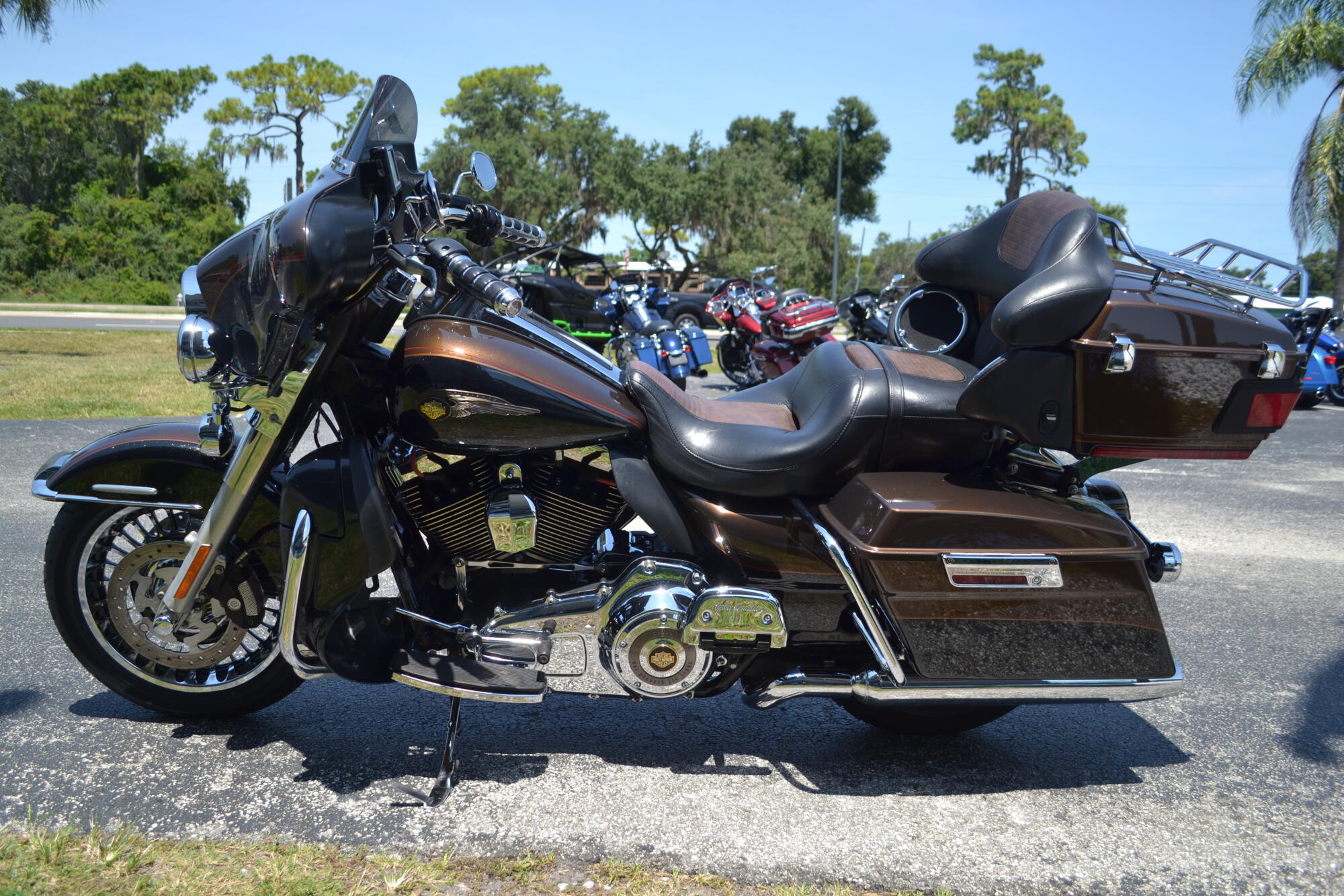 2013 Harley-Davidson® Electra Glide® Ultra Limited Anniversary Edition 110th - FLHTK, photo 17