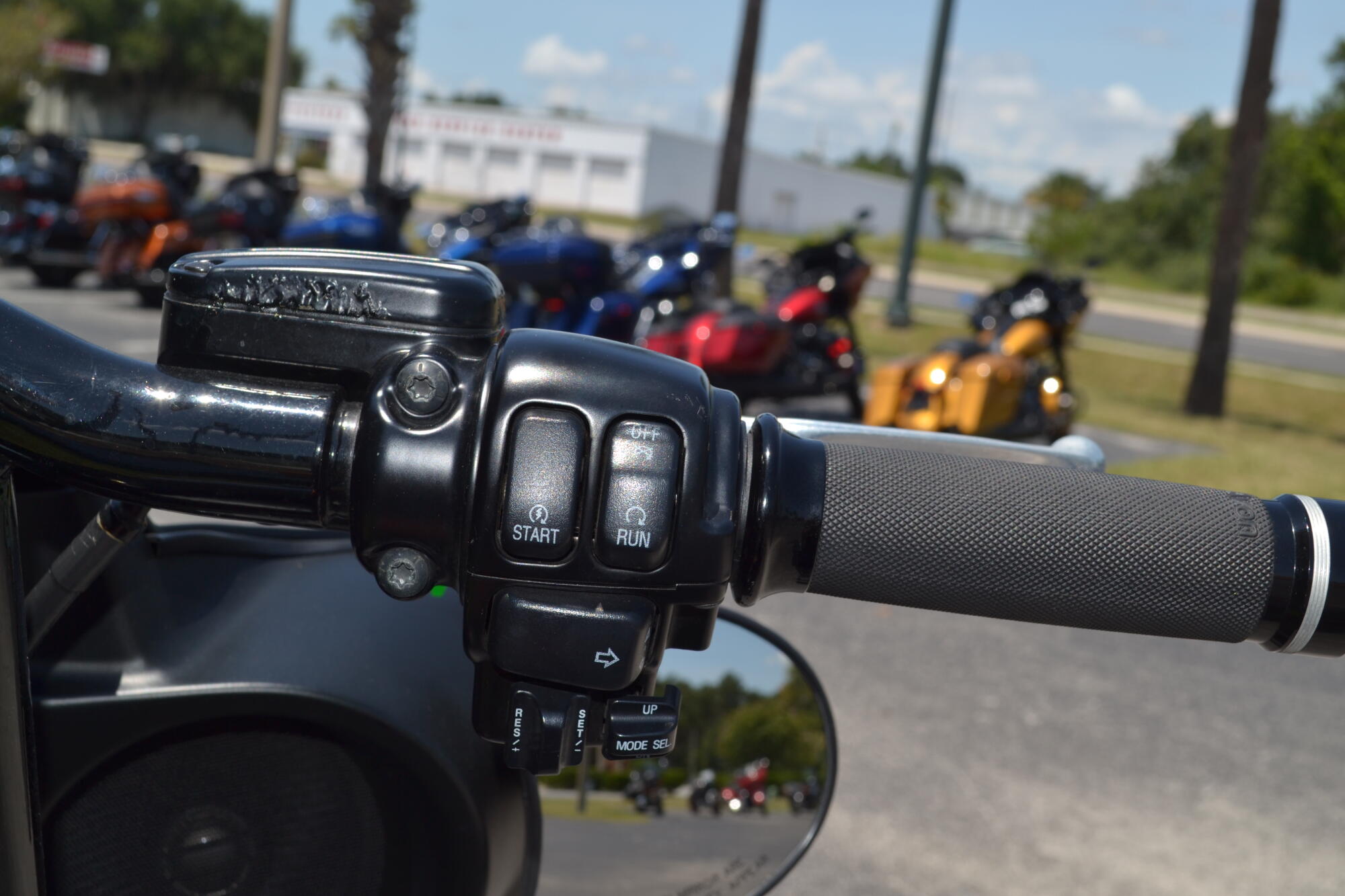 2010 Harley-Davidson® Street Glide® - FLHX, photo 14