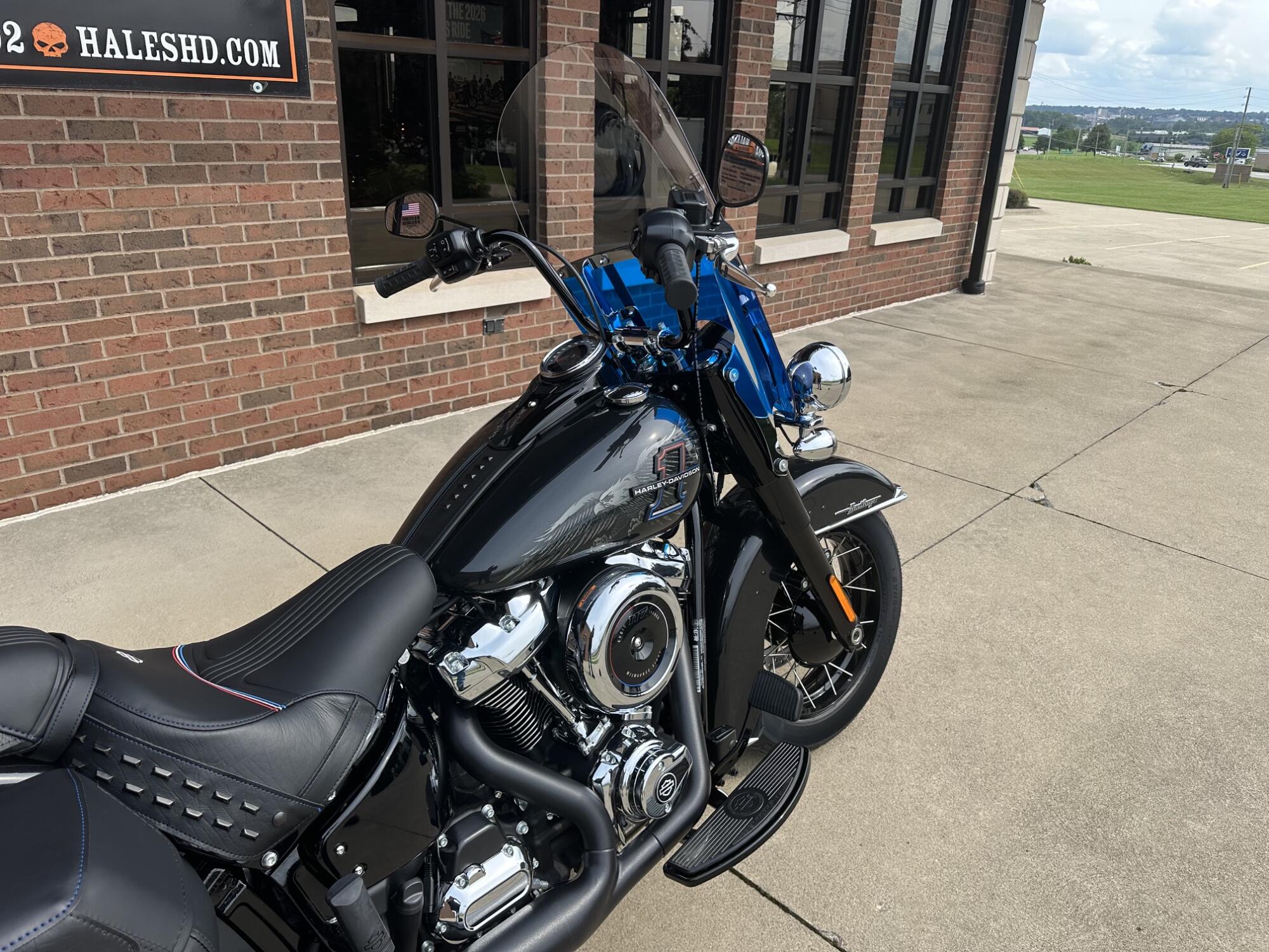 2026 Harley-Davidson Liberty Edition Heritage Classic FLHC, photo 6