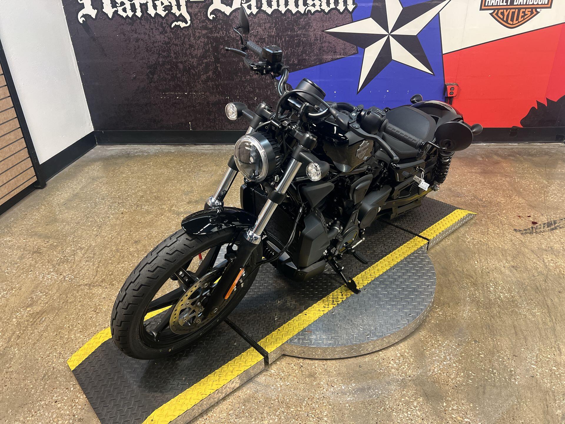 2026 Harley-Davidson® Nightster® RH975, photo 4