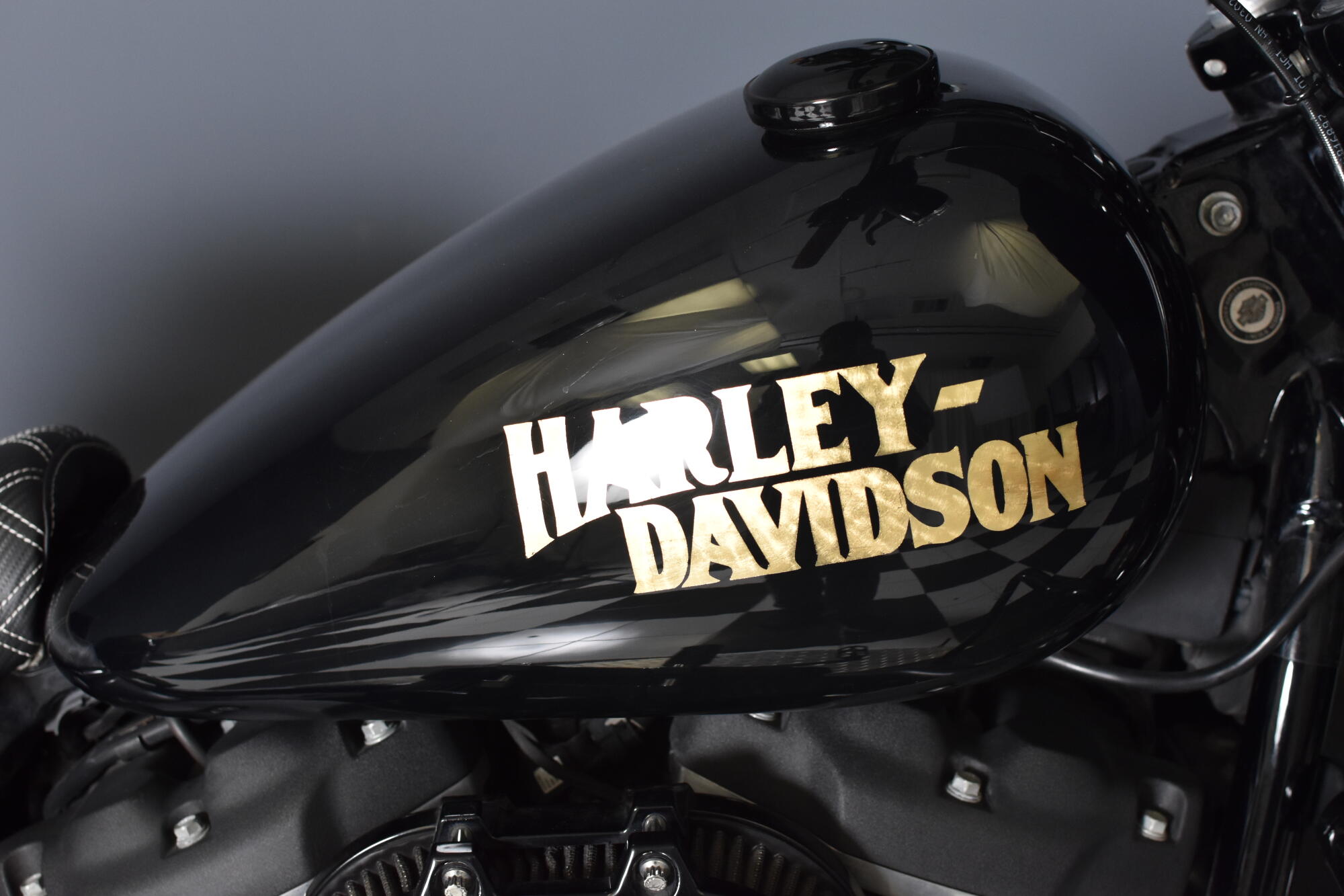 2019 Harley-Davidson® Street Bob® Vivid Black FXBB, photo 10