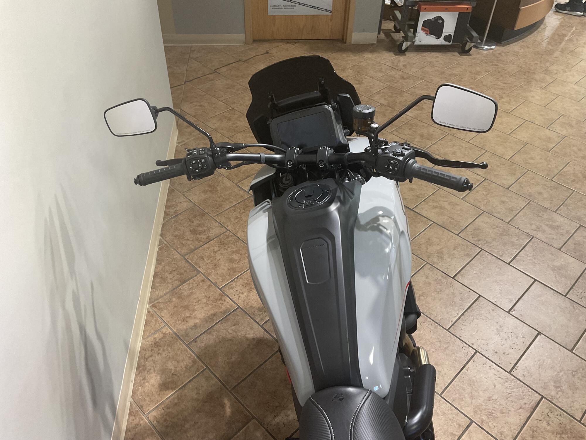 2025 Harley-Davidson® Pan America® 1250 ST Billiard Gray RA1250ST, photo 6