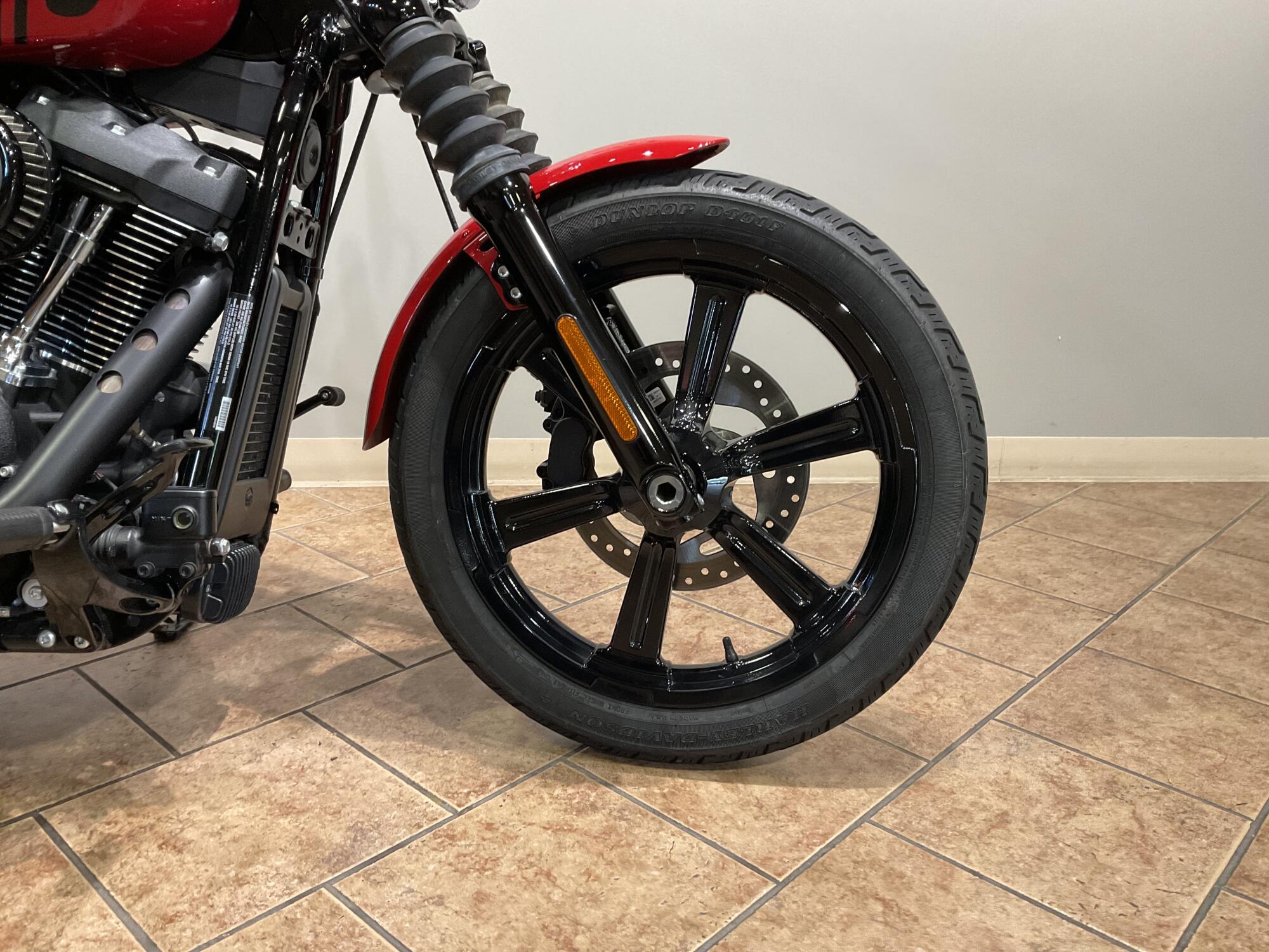 2022 Harley-Davidson® Street Bob® 114 Redline Red FXBBS, photo 7