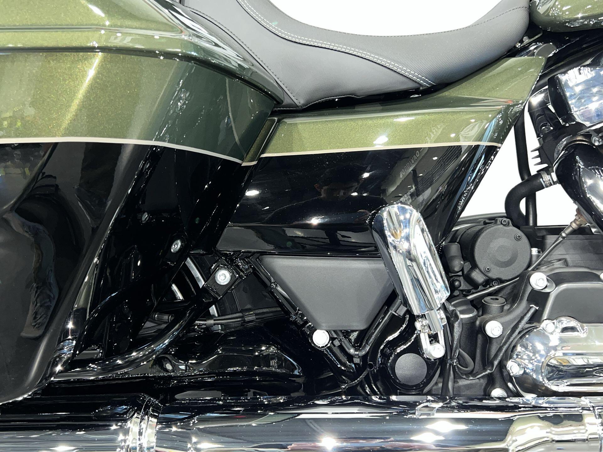 2026 Harley-Davidson® Road Glide® FLTRX, photo 7