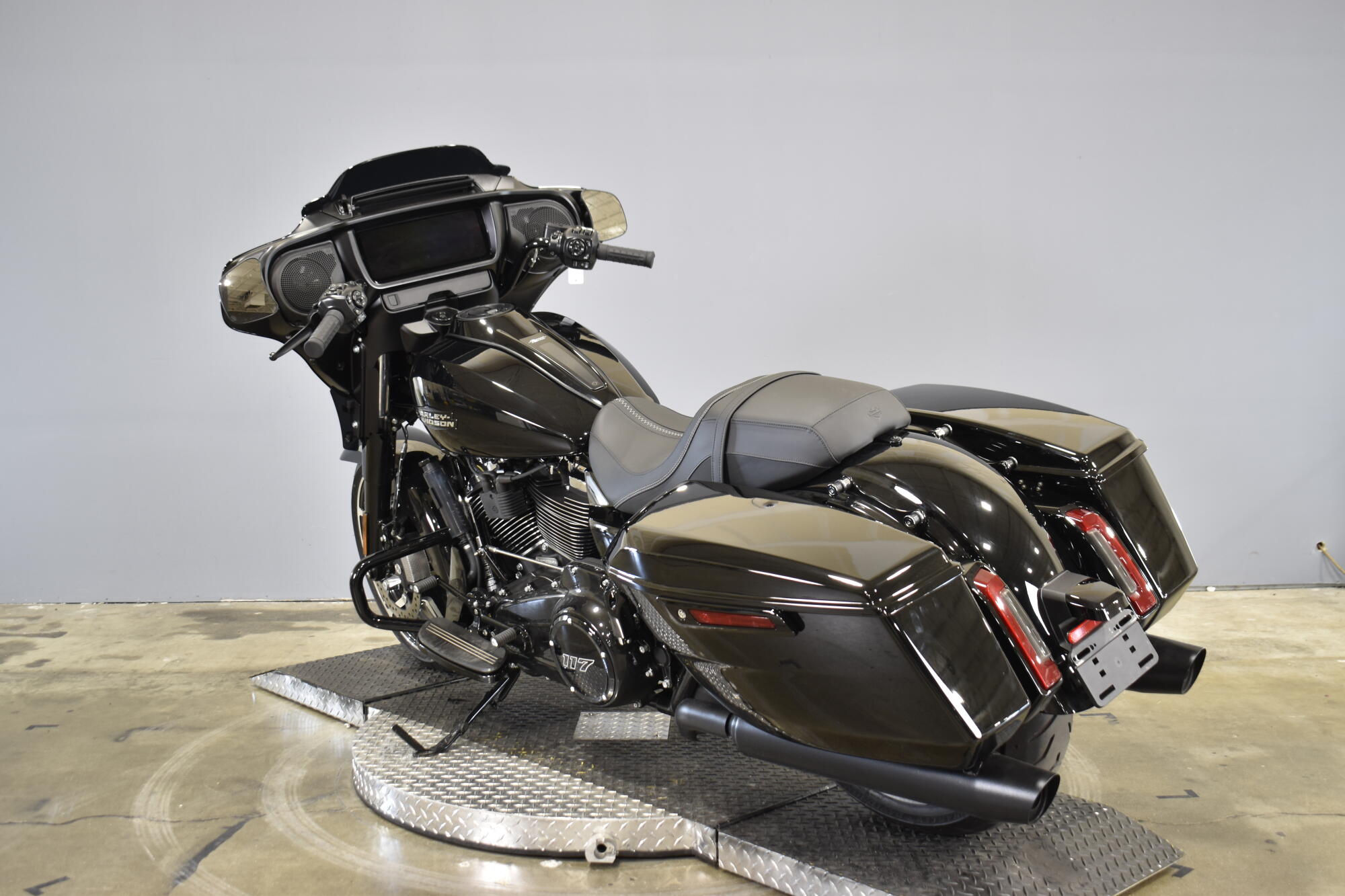 2026 Harley-Davidson® Street Glide® FLHX, photo 6